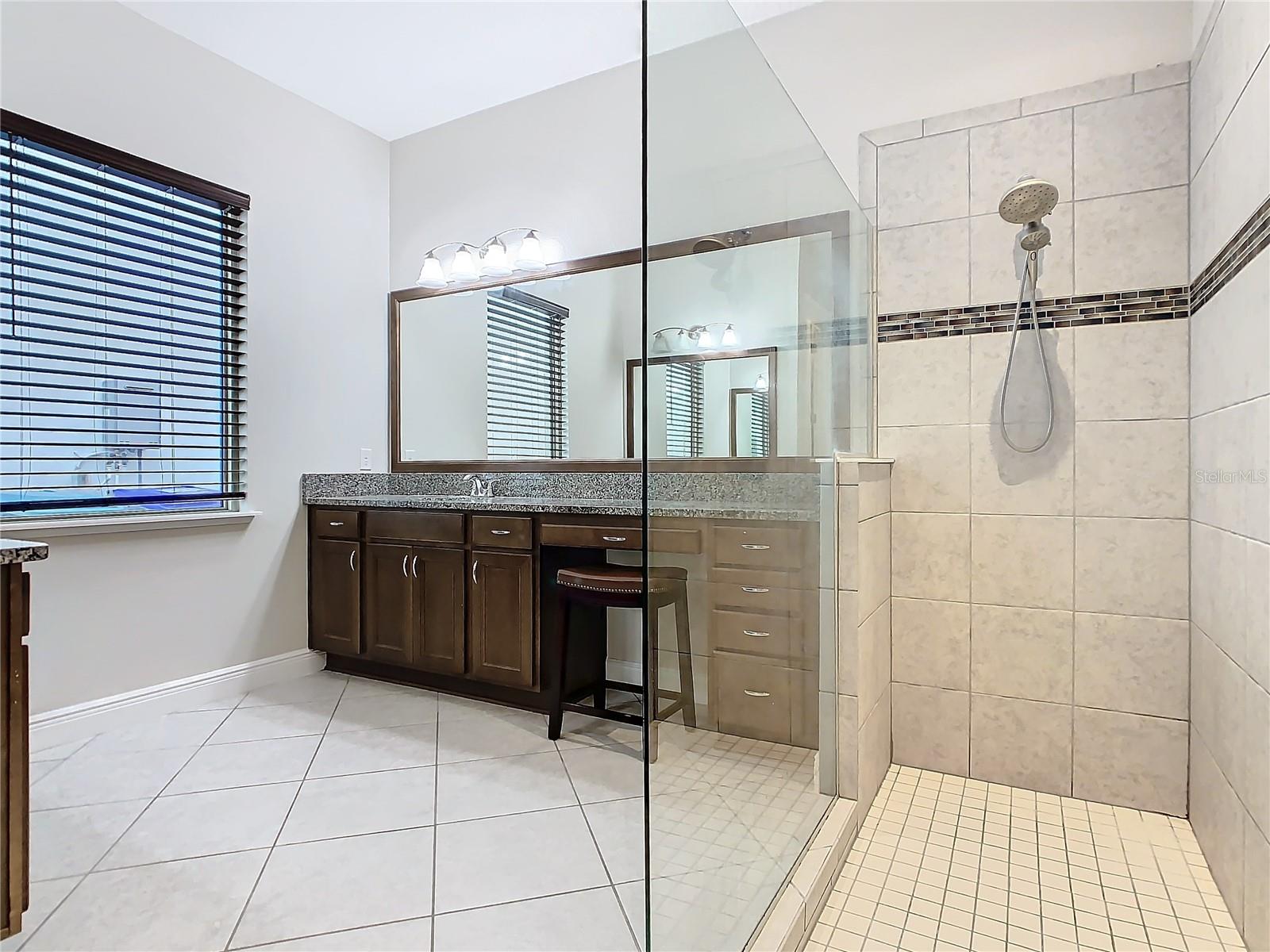 8325 TOPSAIL PL, WINTER GARDEN, FL — photo 32