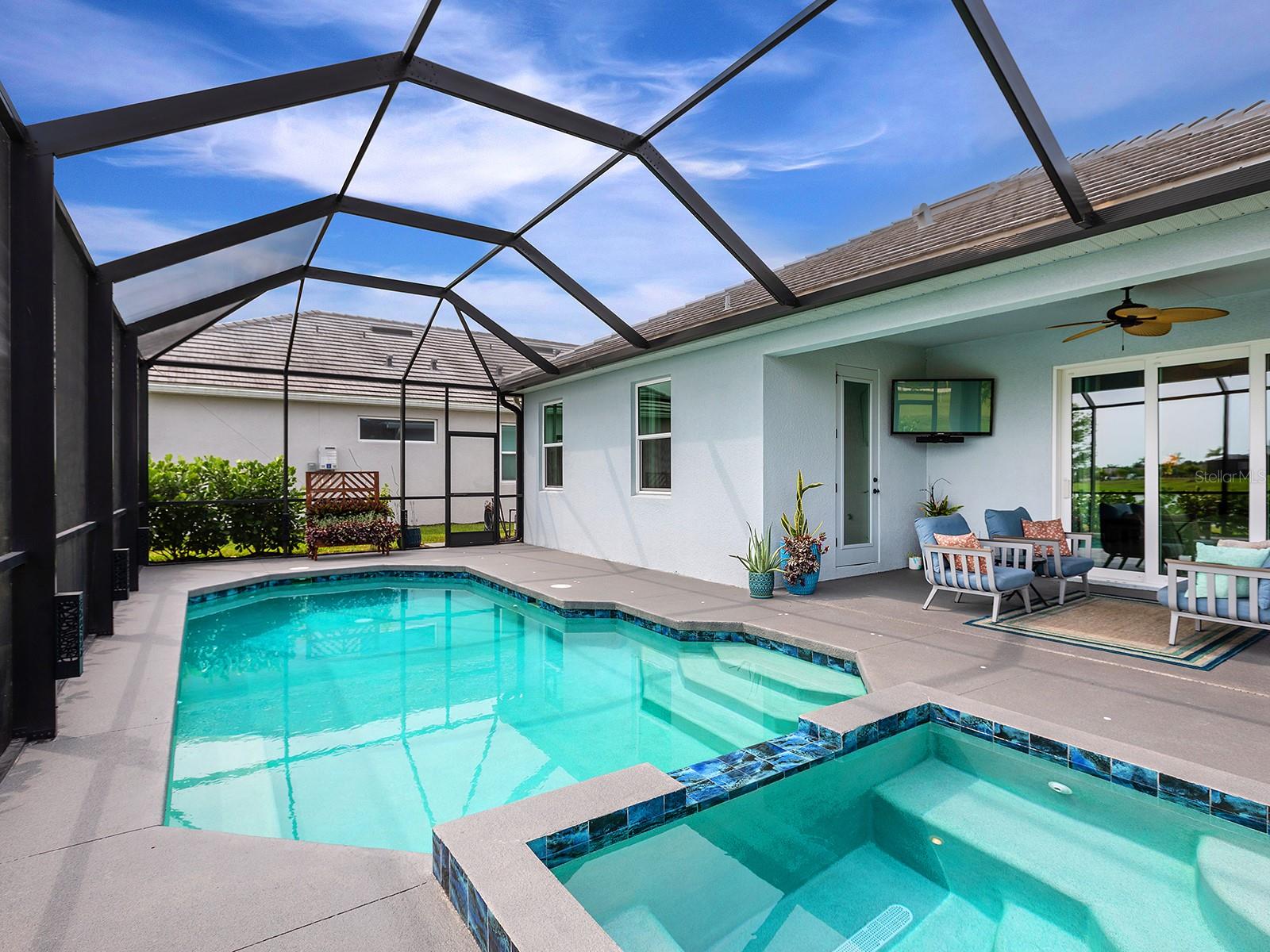 10019 DEGAS TER, BRADENTON, FL — photo 31