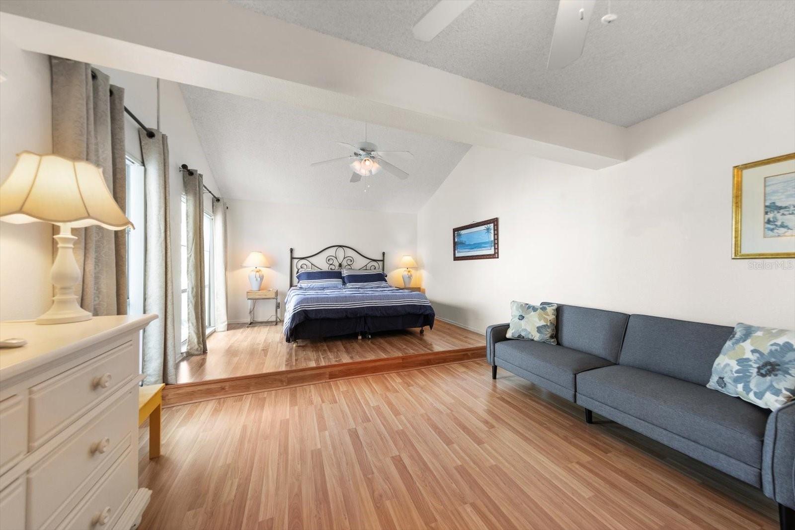 179 MEDALLION BLVD #H, MADEIRA BEACH, FL — photo 18