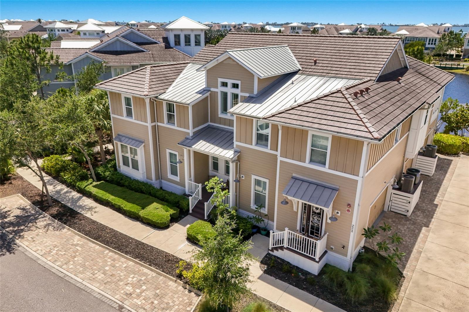 258 SAPPHIRE LAKE DR #202, BRADENTON, FL — photo 33