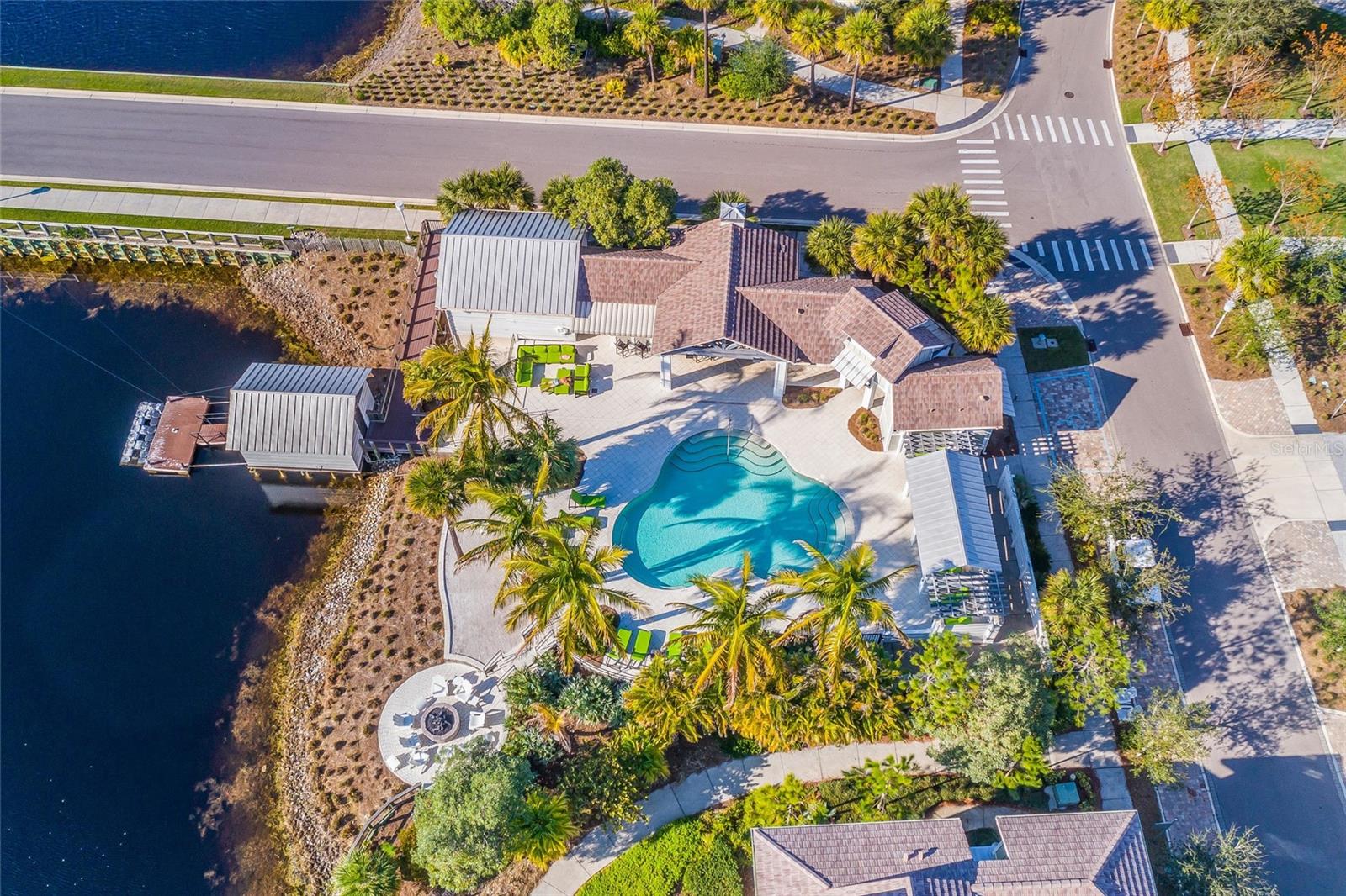 258 SAPPHIRE LAKE DR #202, BRADENTON, FL — photo 41