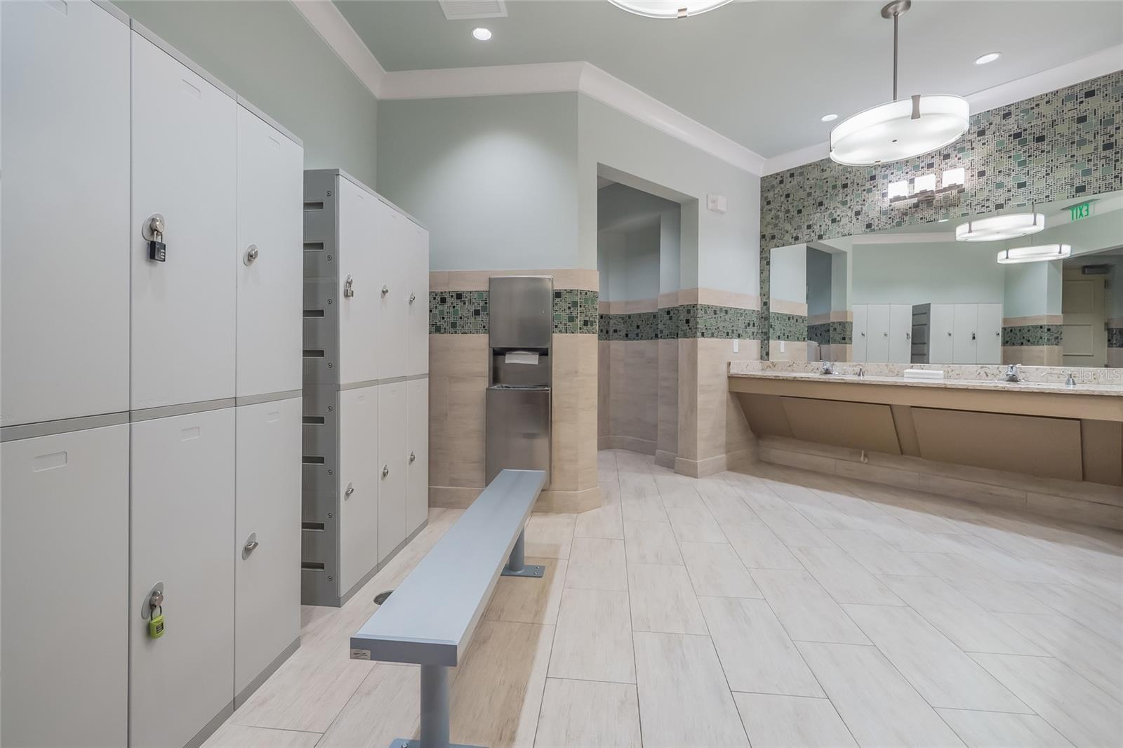 258 SAPPHIRE LAKE DR #202, BRADENTON, FL — photo 54