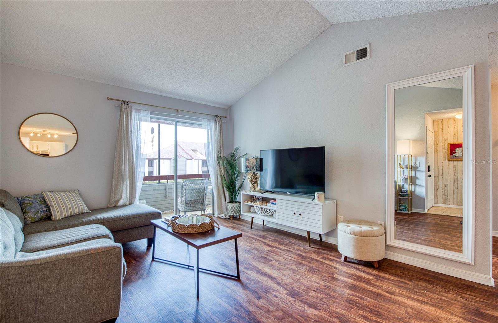 10263 GANDY BLVD N #2110, ST PETERSBURG, FL — photo 3