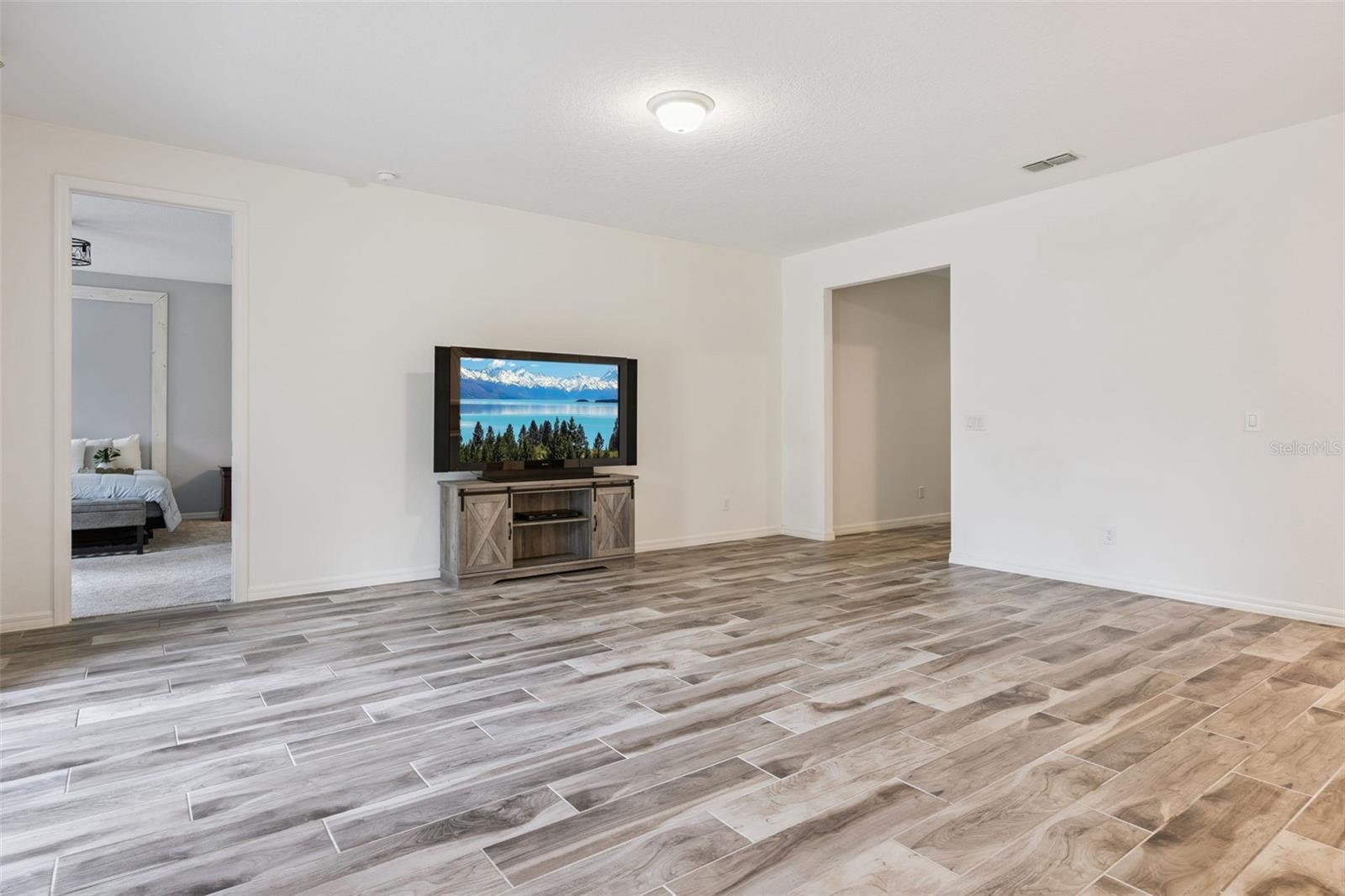 17660 PASSIONFLOWER CIR, CLERMONT, FL — photo 11