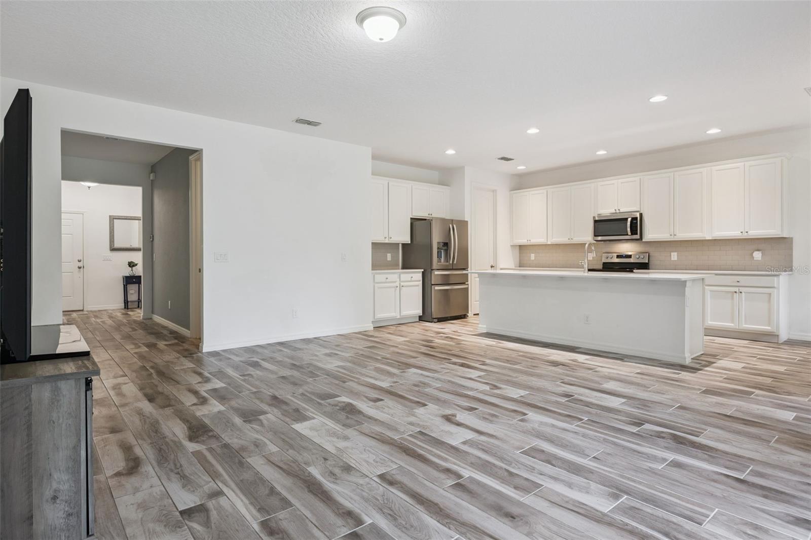 17660 PASSIONFLOWER CIR, CLERMONT, FL — photo 18