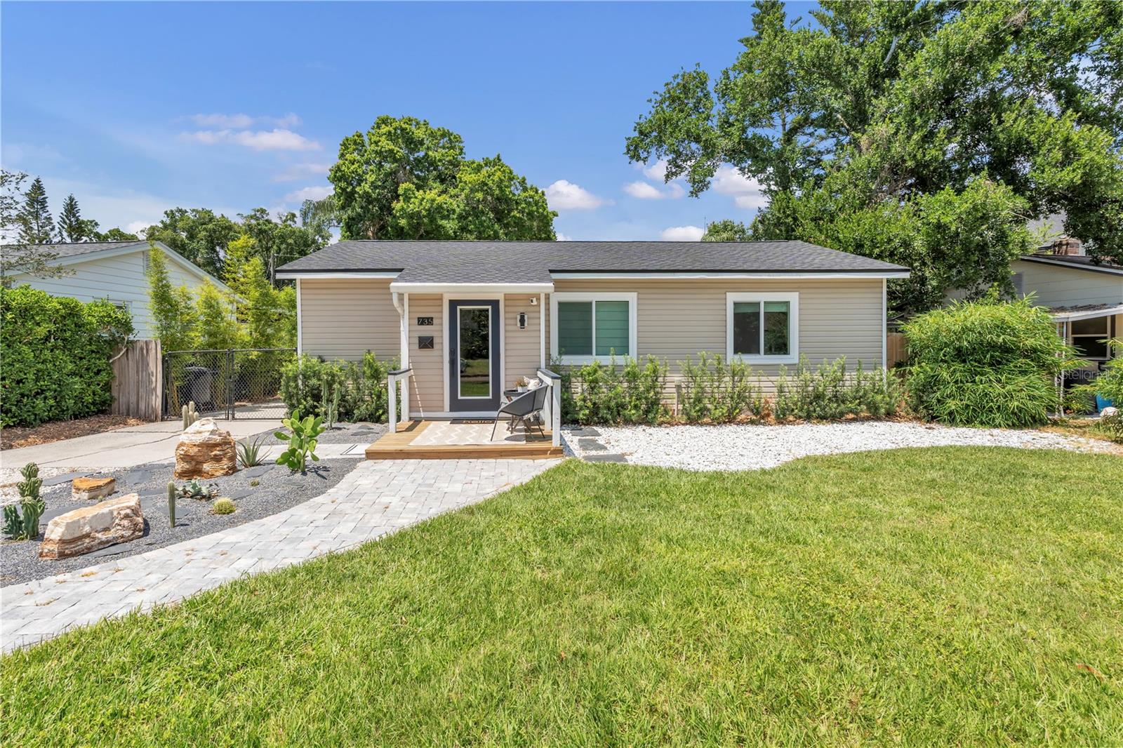 735 40TH AVE N, ST PETERSBURG, FL