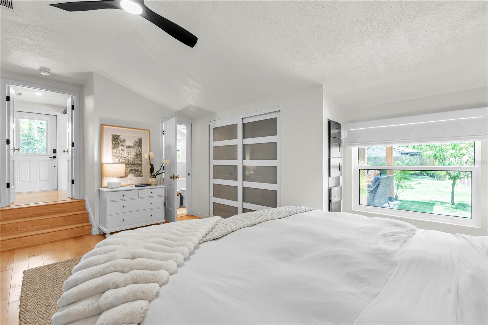 735 40TH AVE N, ST PETERSBURG, FL — photo 18