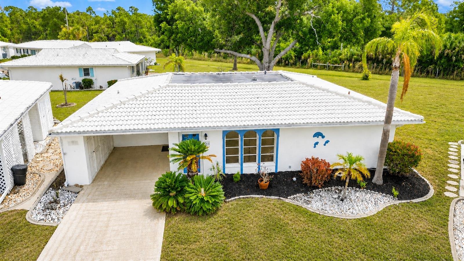 546 CIRCLEWOOD DR #P3-4, VENICE, FL