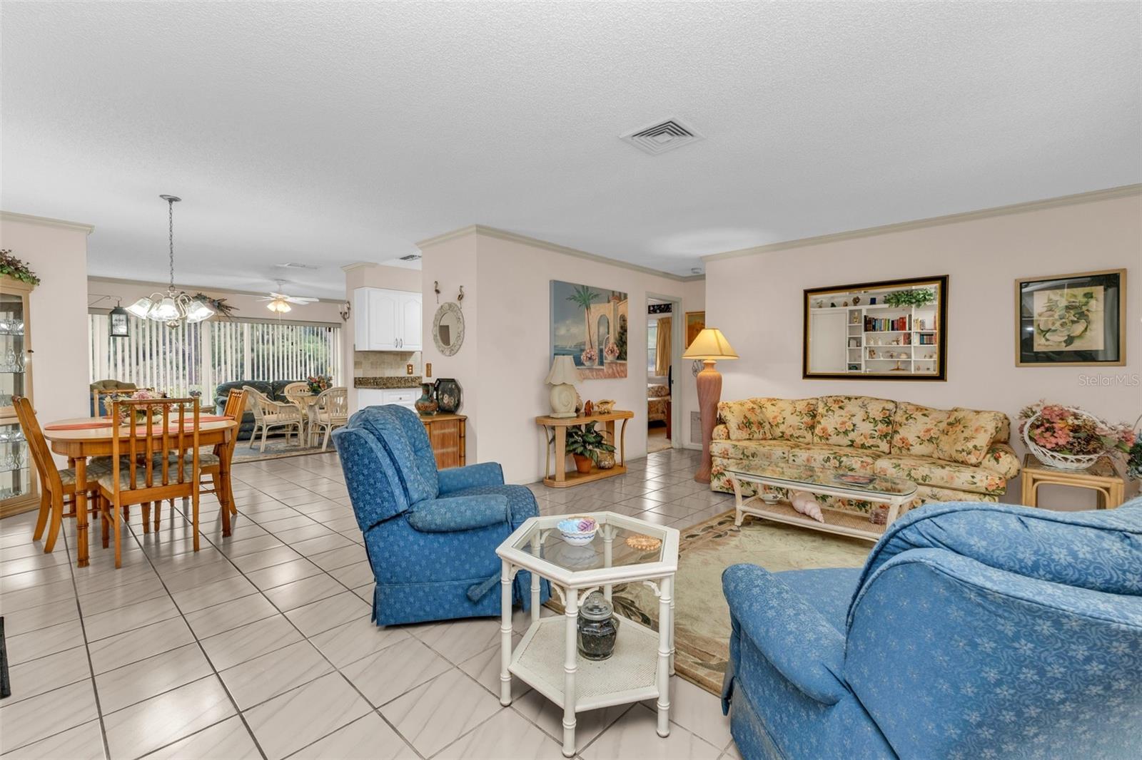546 CIRCLEWOOD DR #P3-4, VENICE, FL — photo 7