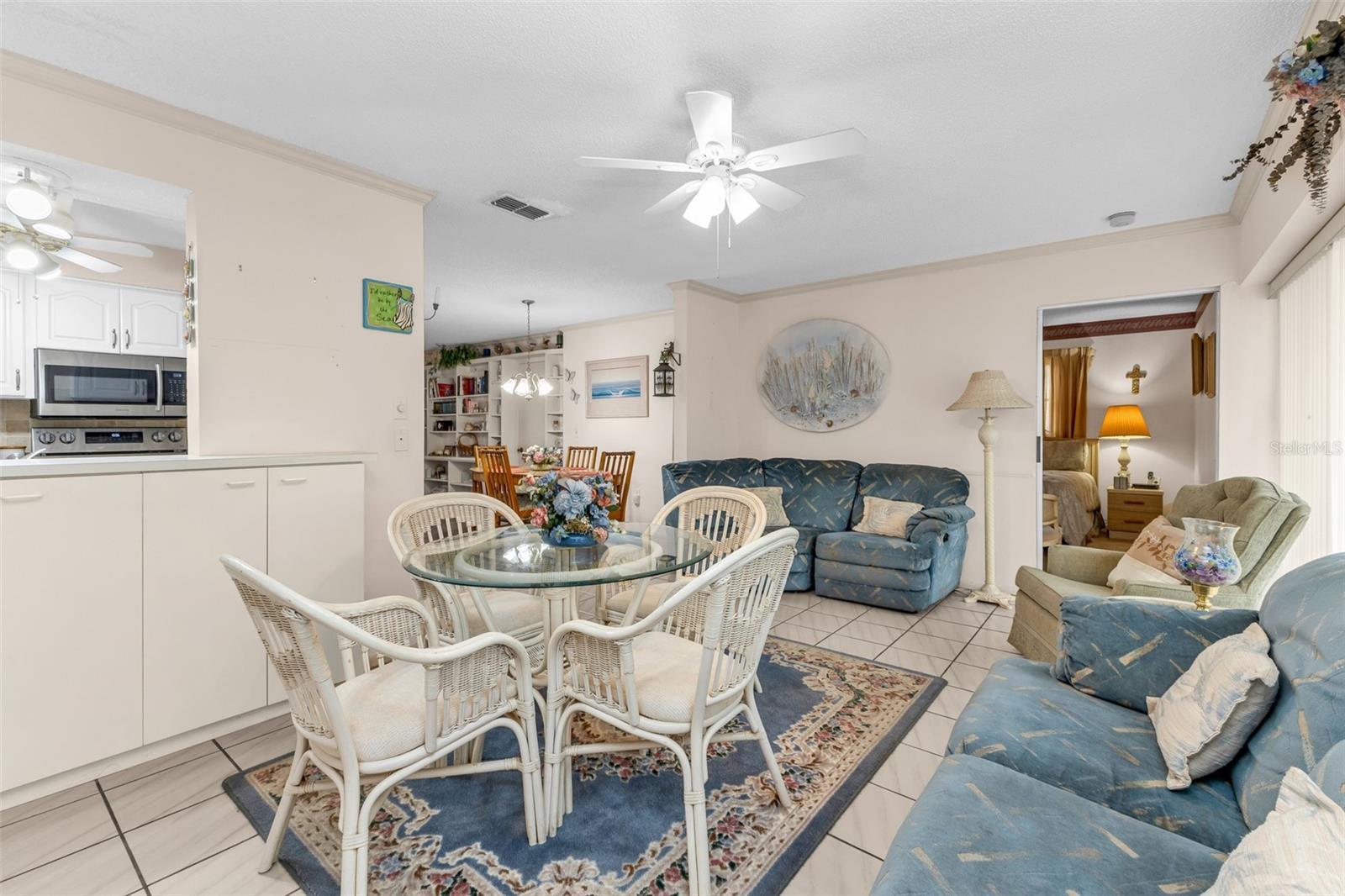 546 CIRCLEWOOD DR #P3-4, VENICE, FL — photo 17