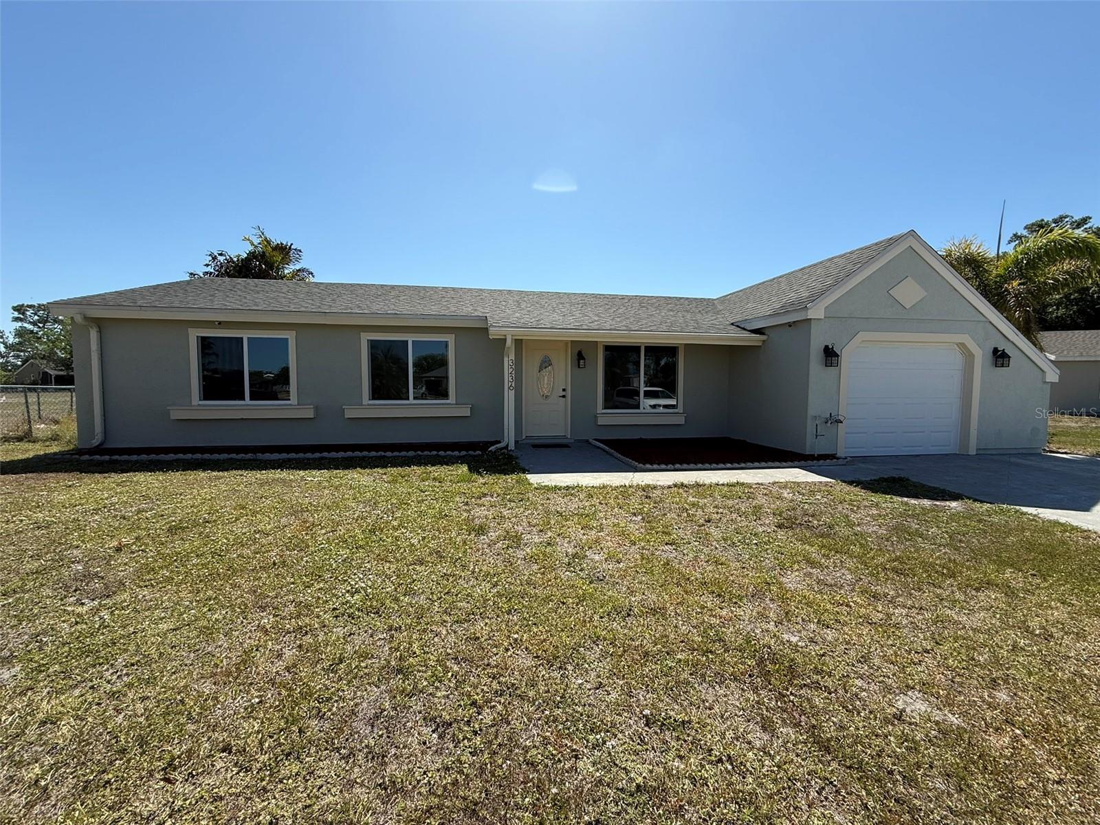 3236 MONTCLAIR CIR, NORTH PORT, FL — photo 2