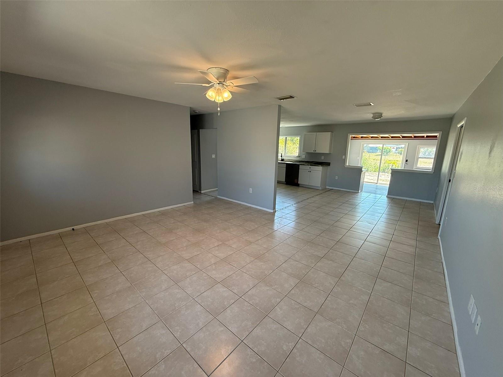 3236 MONTCLAIR CIR, NORTH PORT, FL — photo 3