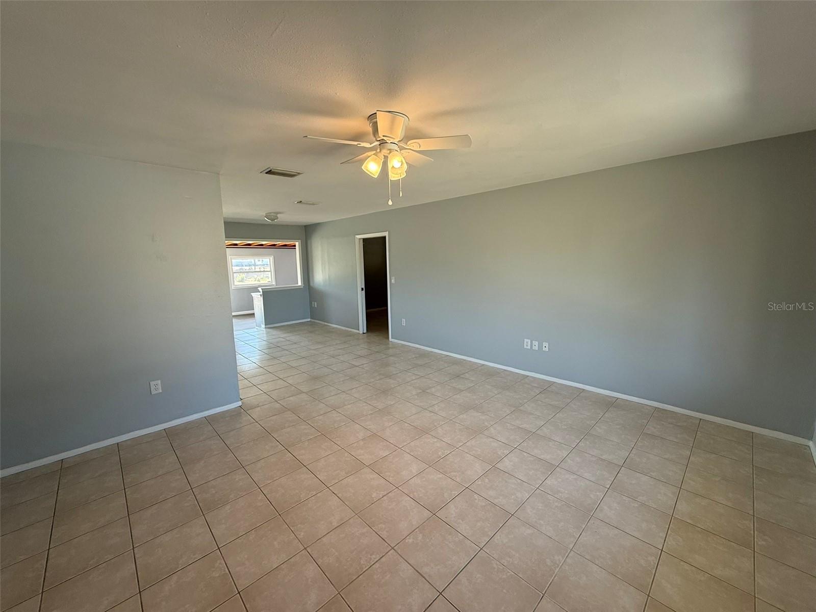 3236 MONTCLAIR CIR, NORTH PORT, FL — photo 4