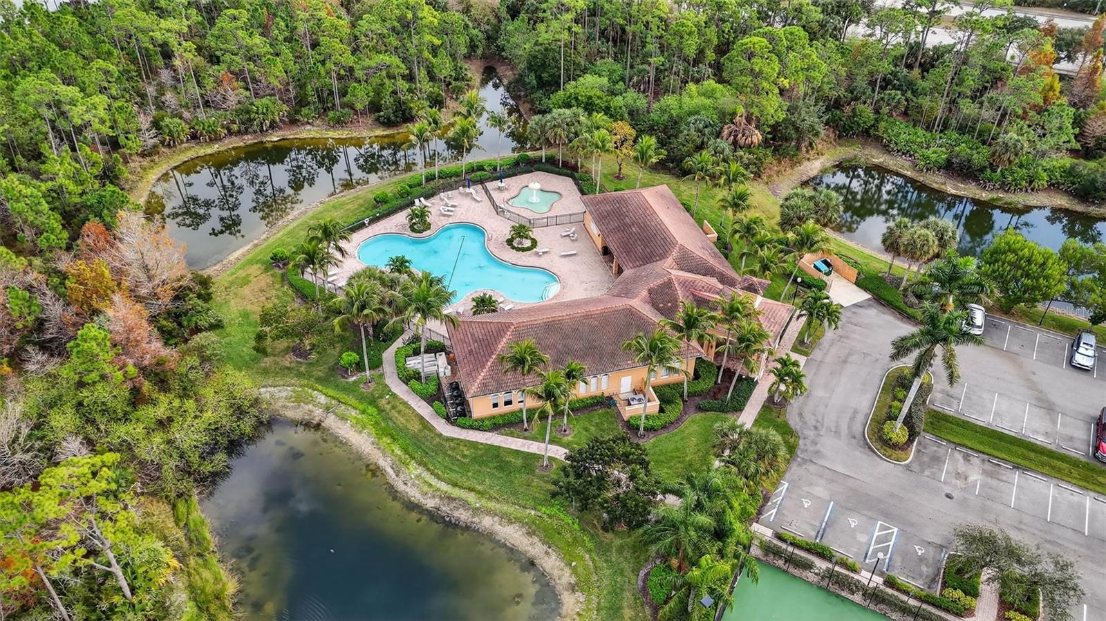 3535 DANDOLO CIR, CAPE CORAL, FL — photo 59