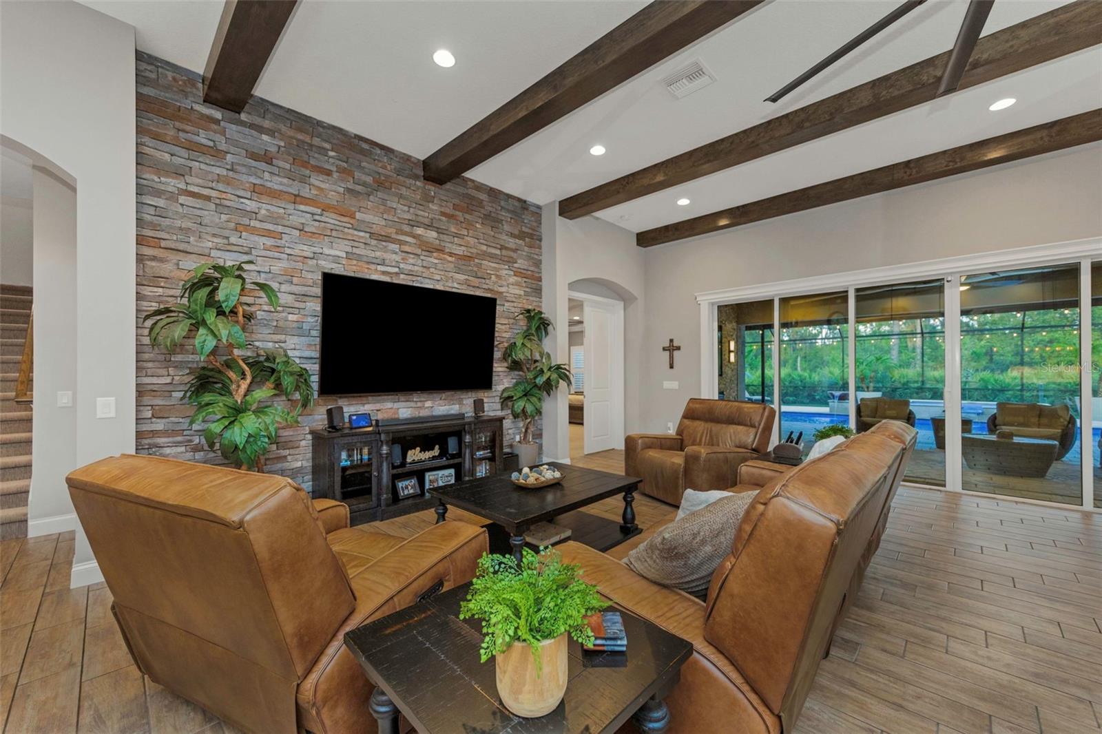 4042 WOODLAND RETREAT BLVD, NEW PORT RICHEY, FL — photo 14
