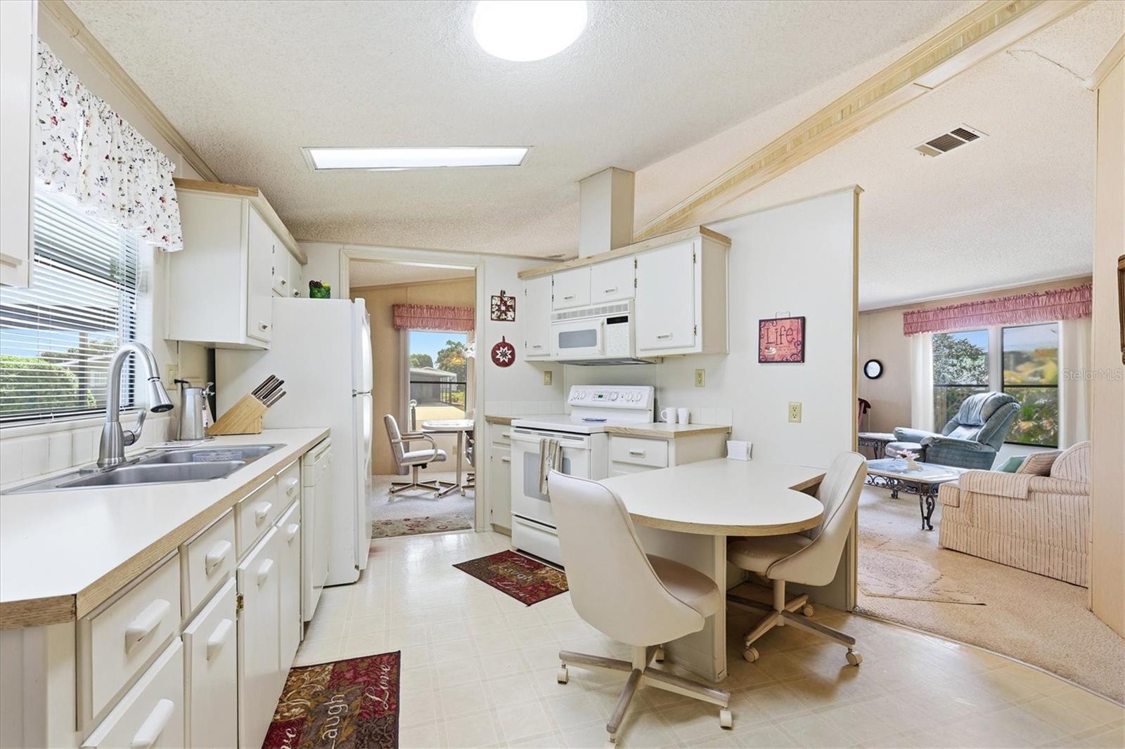 803 TANGERINE WOODS BLVD, ENGLEWOOD, FL — photo 16