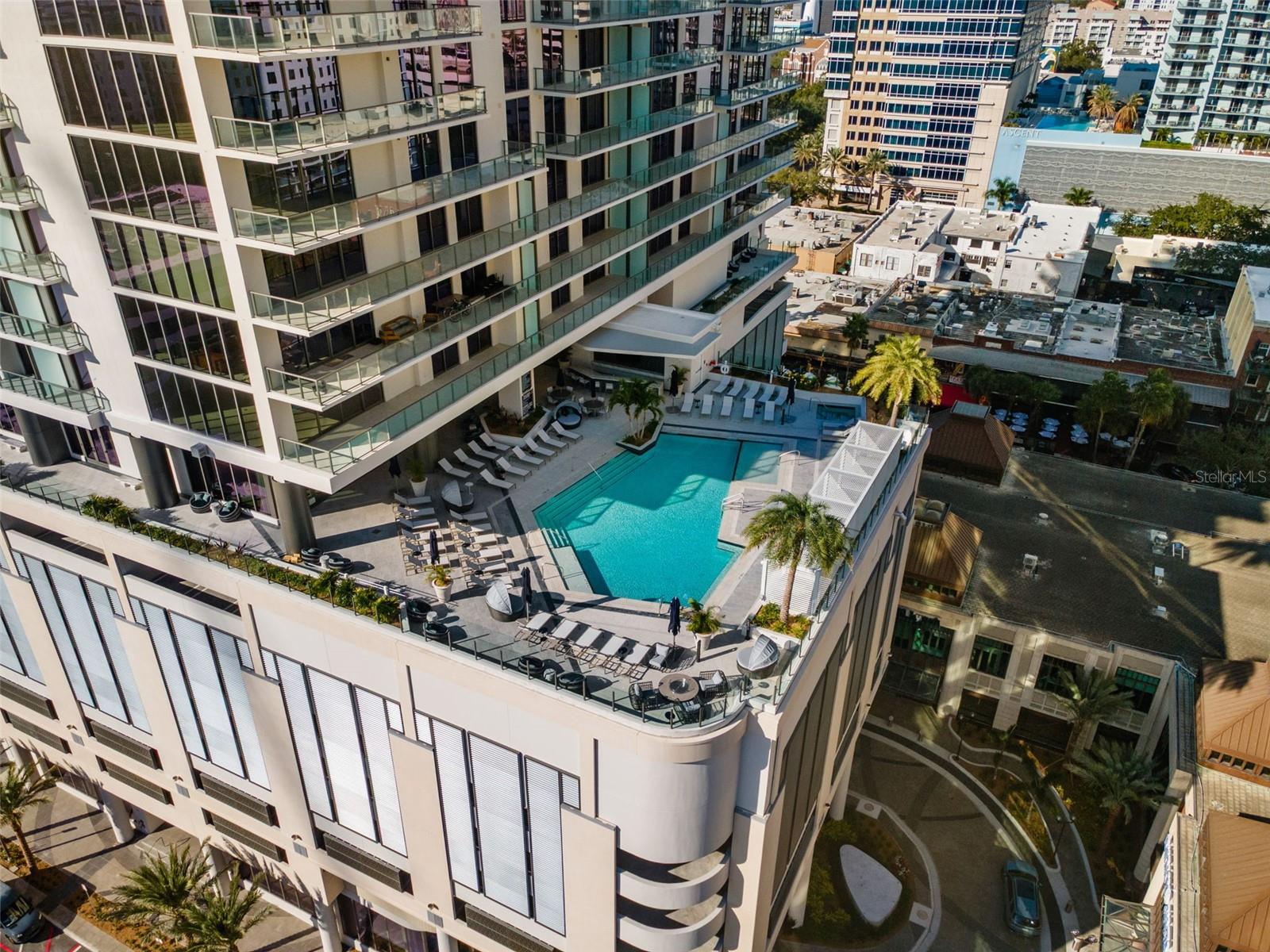 275 1ST AVE S #2308, ST PETERSBURG, FL — photo 2