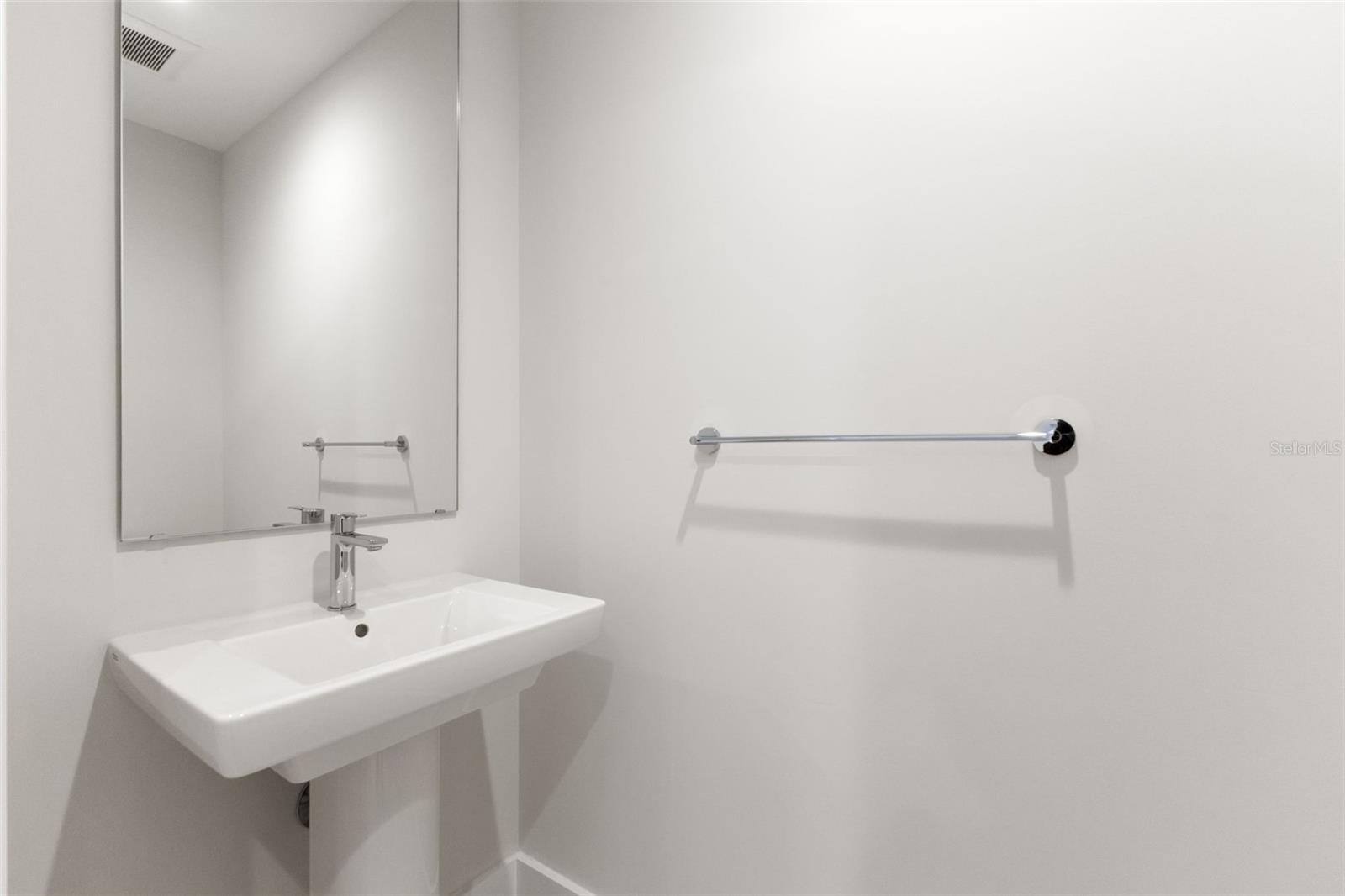 275 1ST AVE S #2308, ST PETERSBURG, FL — photo 27