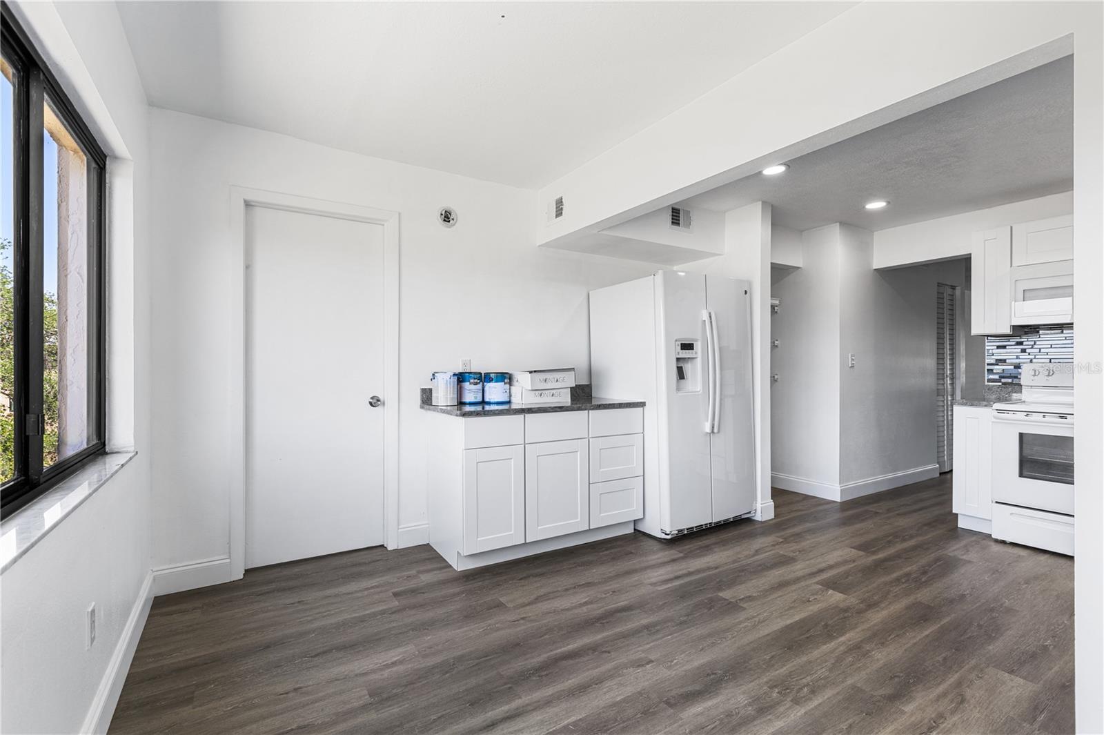 5080 LOCUST ST NE #322, ST PETERSBURG, FL — photo 8