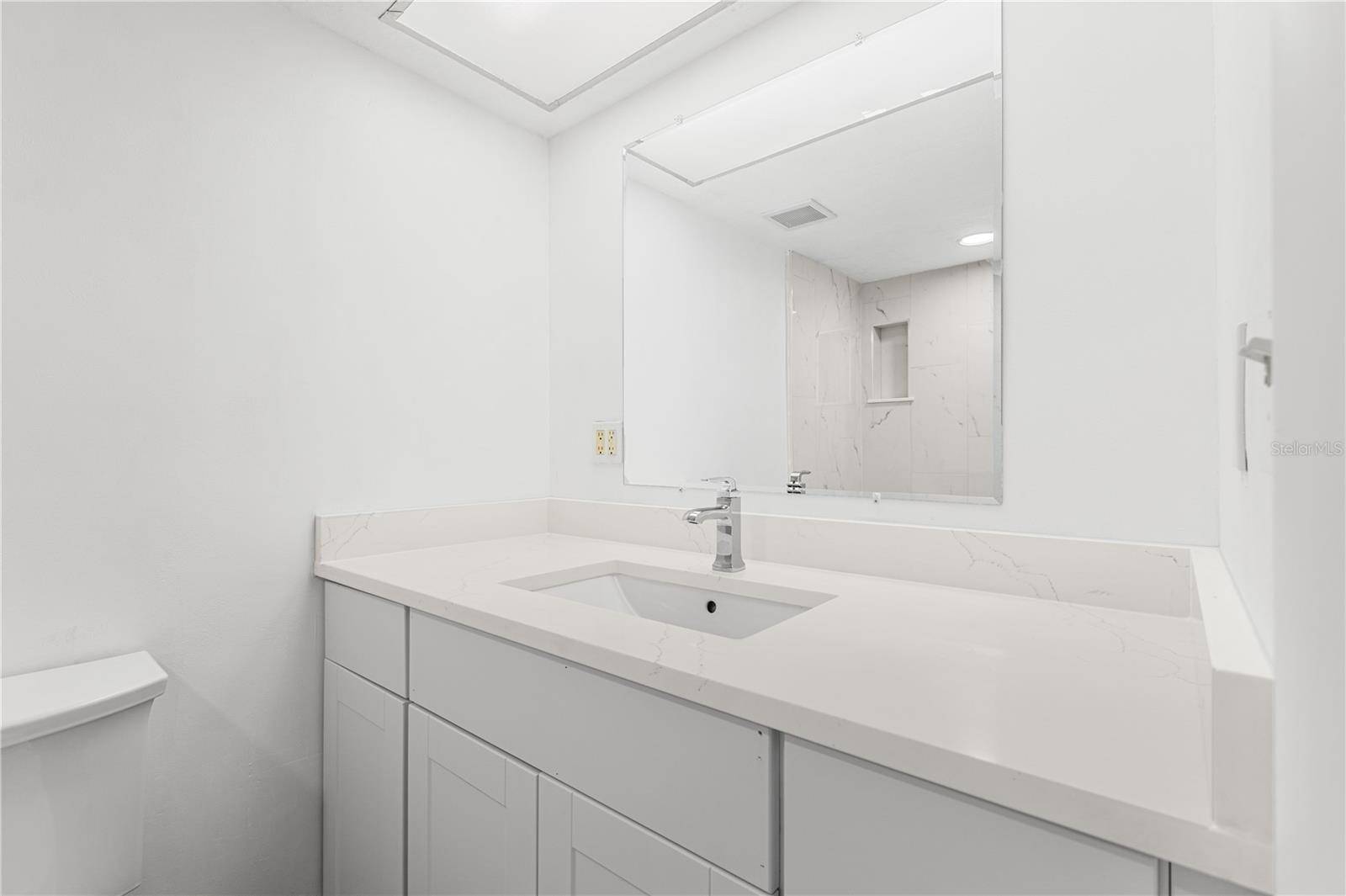 5080 LOCUST ST NE #322, ST PETERSBURG, FL — photo 17
