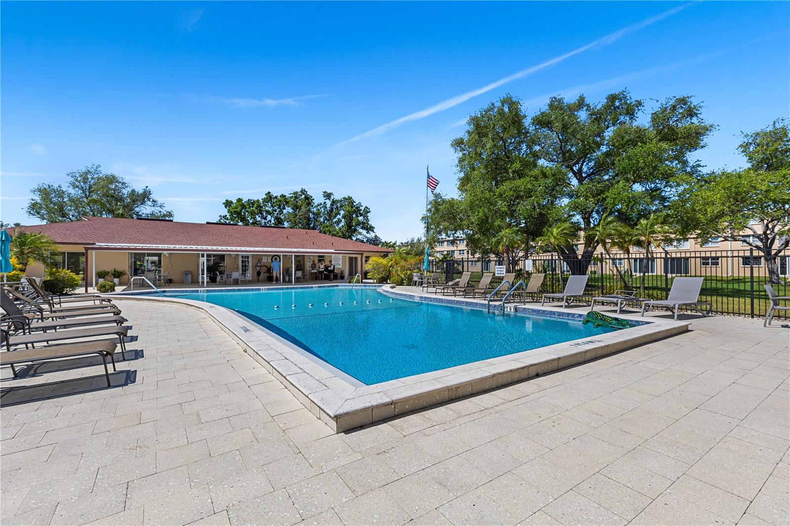 5080 LOCUST ST NE #322, ST PETERSBURG, FL — photo 20
