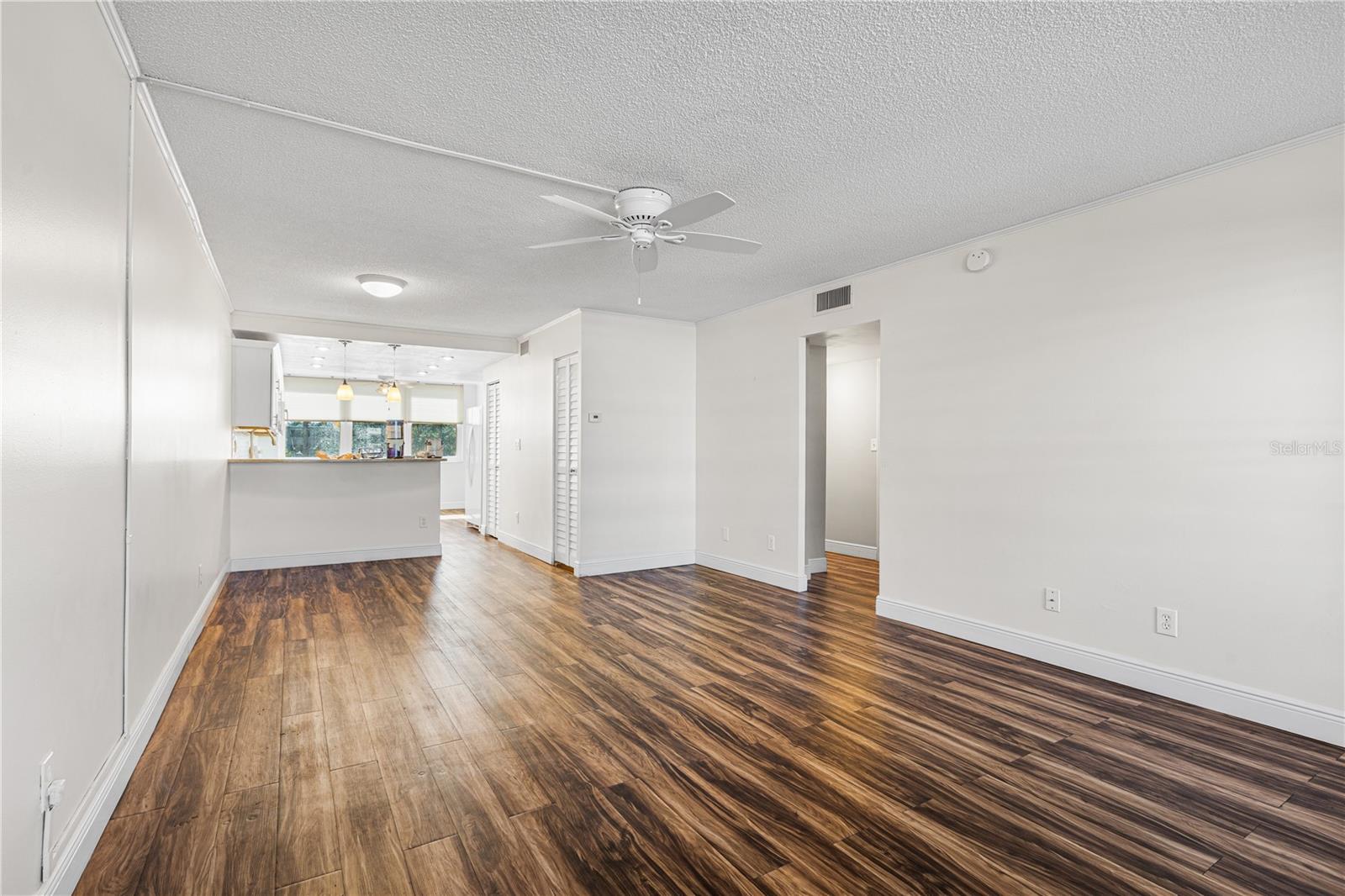 4915 BAY ST NE #224, ST PETERSBURG, FL — photo 4