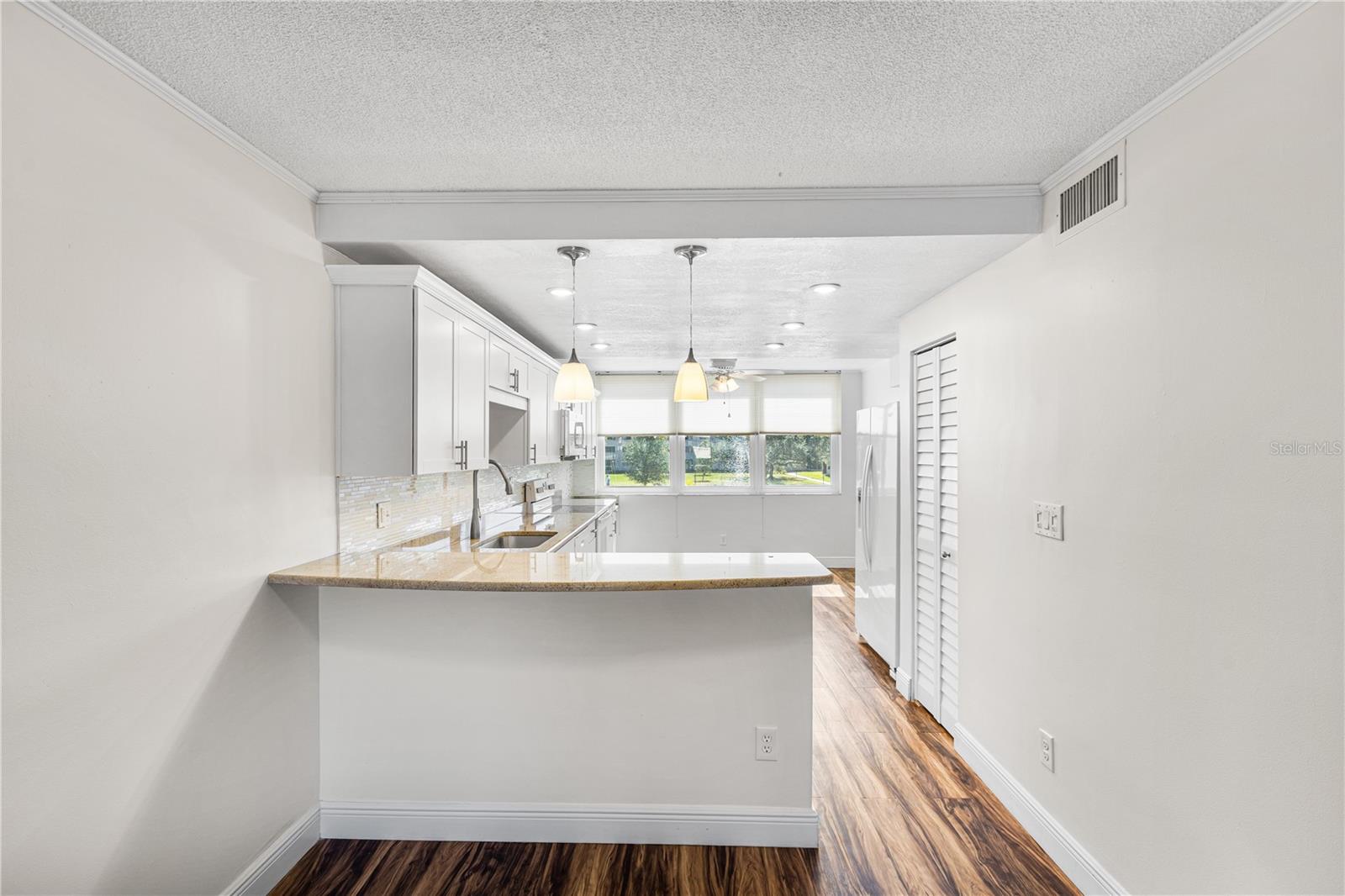 4915 BAY ST NE #224, ST PETERSBURG, FL — photo 6