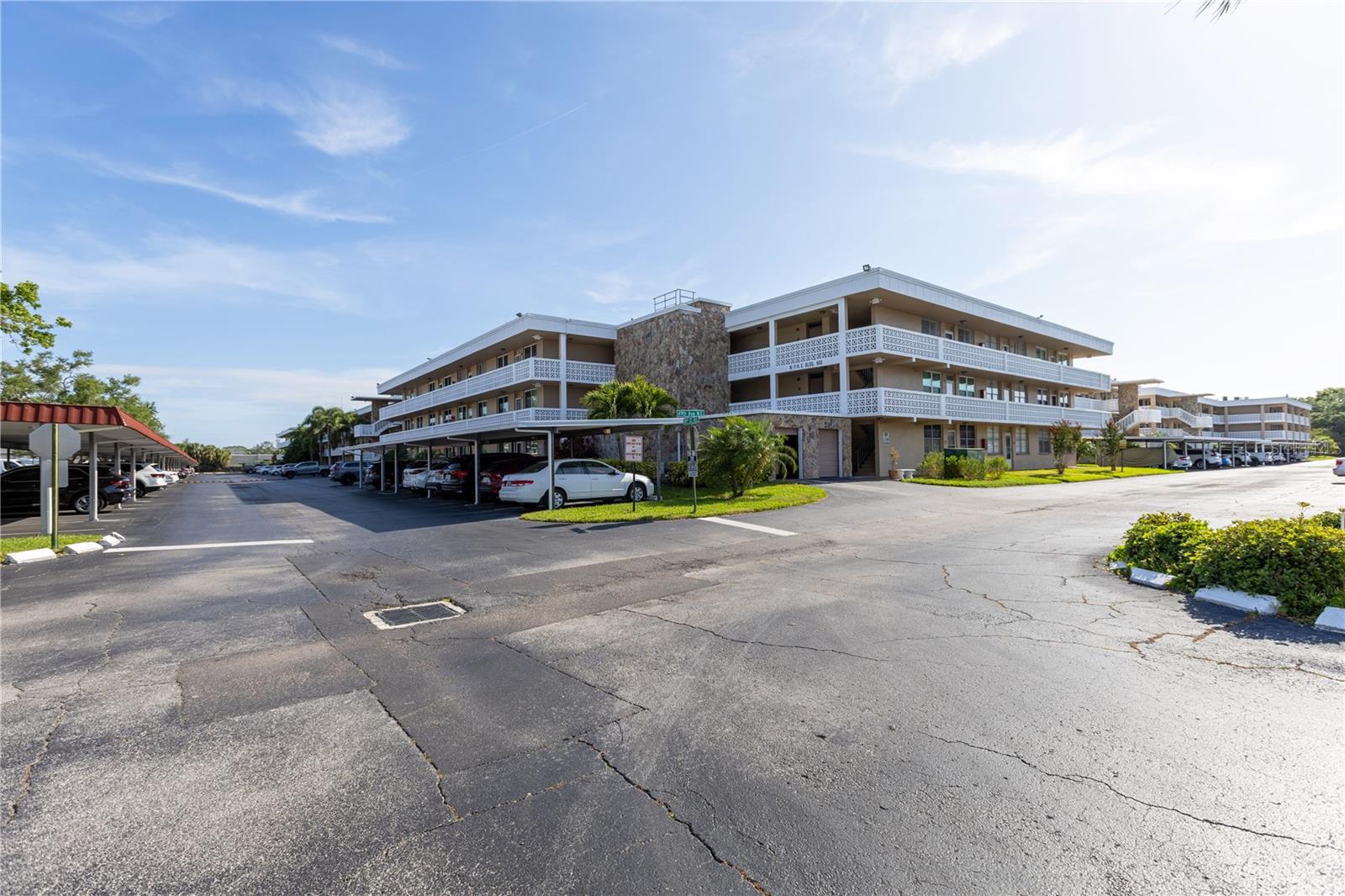 4915 BAY ST NE #224, ST PETERSBURG, FL — photo 27