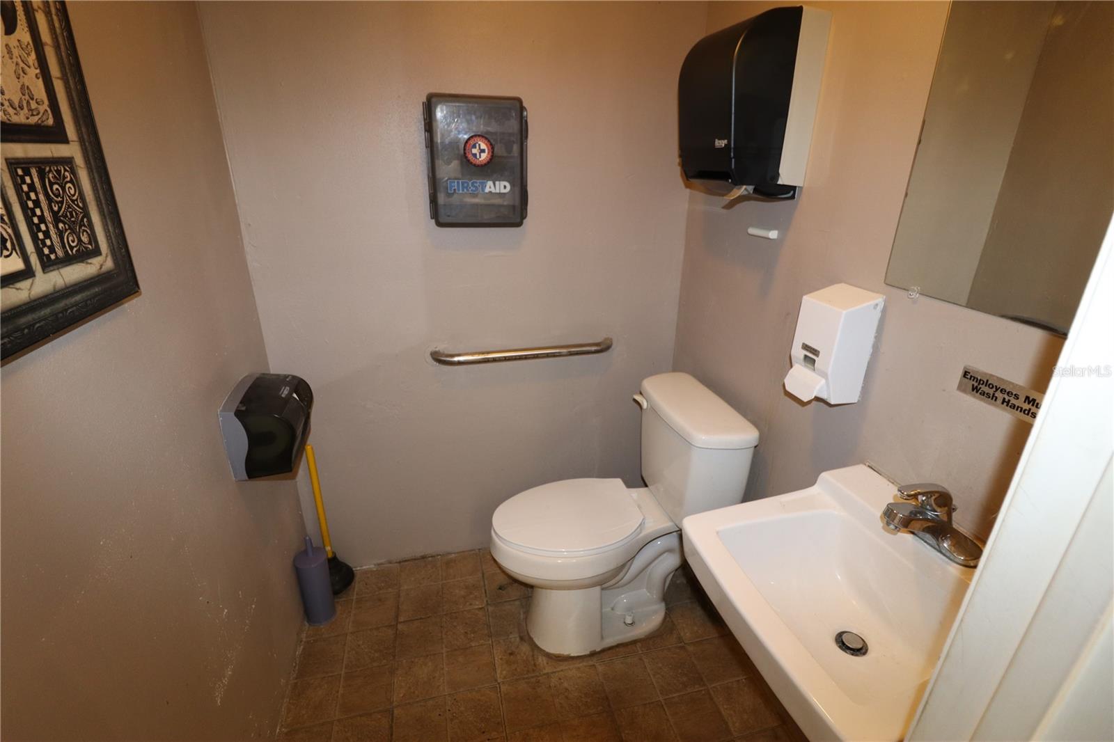 1225 TAMIAMI TRL #A7, PORT CHARLOTTE, FL — photo 6