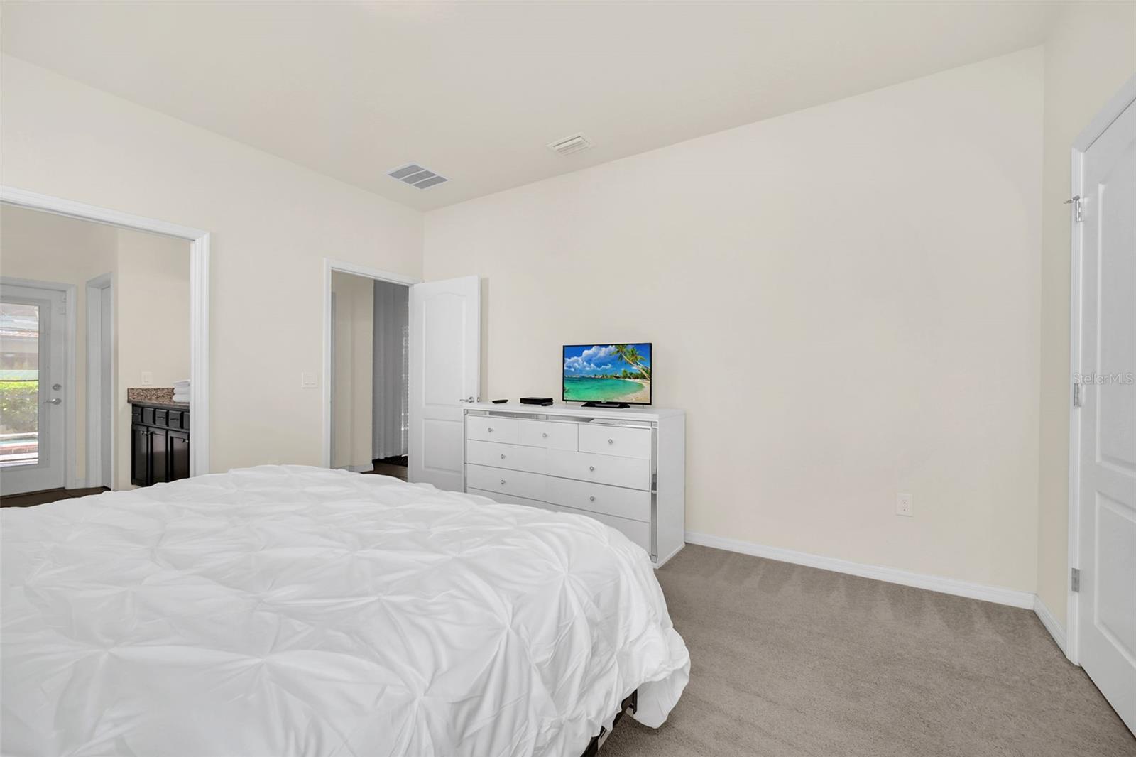 8887 MENTON LOOP, KISSIMMEE, FL — photo 9