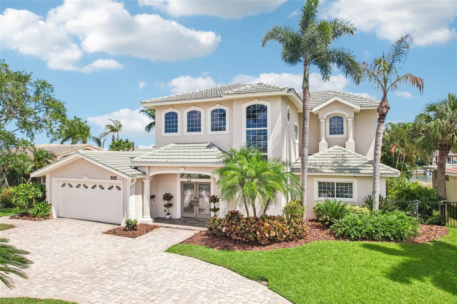 2032 MASSACHUSETTS AVE NE, ST PETERSBURG, FL — photo 4