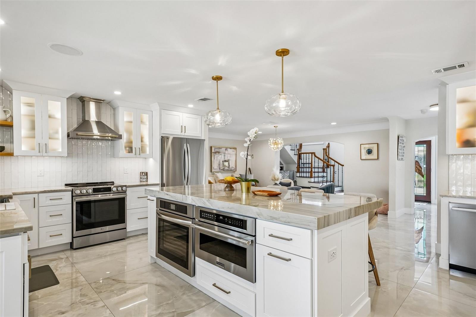 2032 MASSACHUSETTS AVE NE, ST PETERSBURG, FL — photo 18