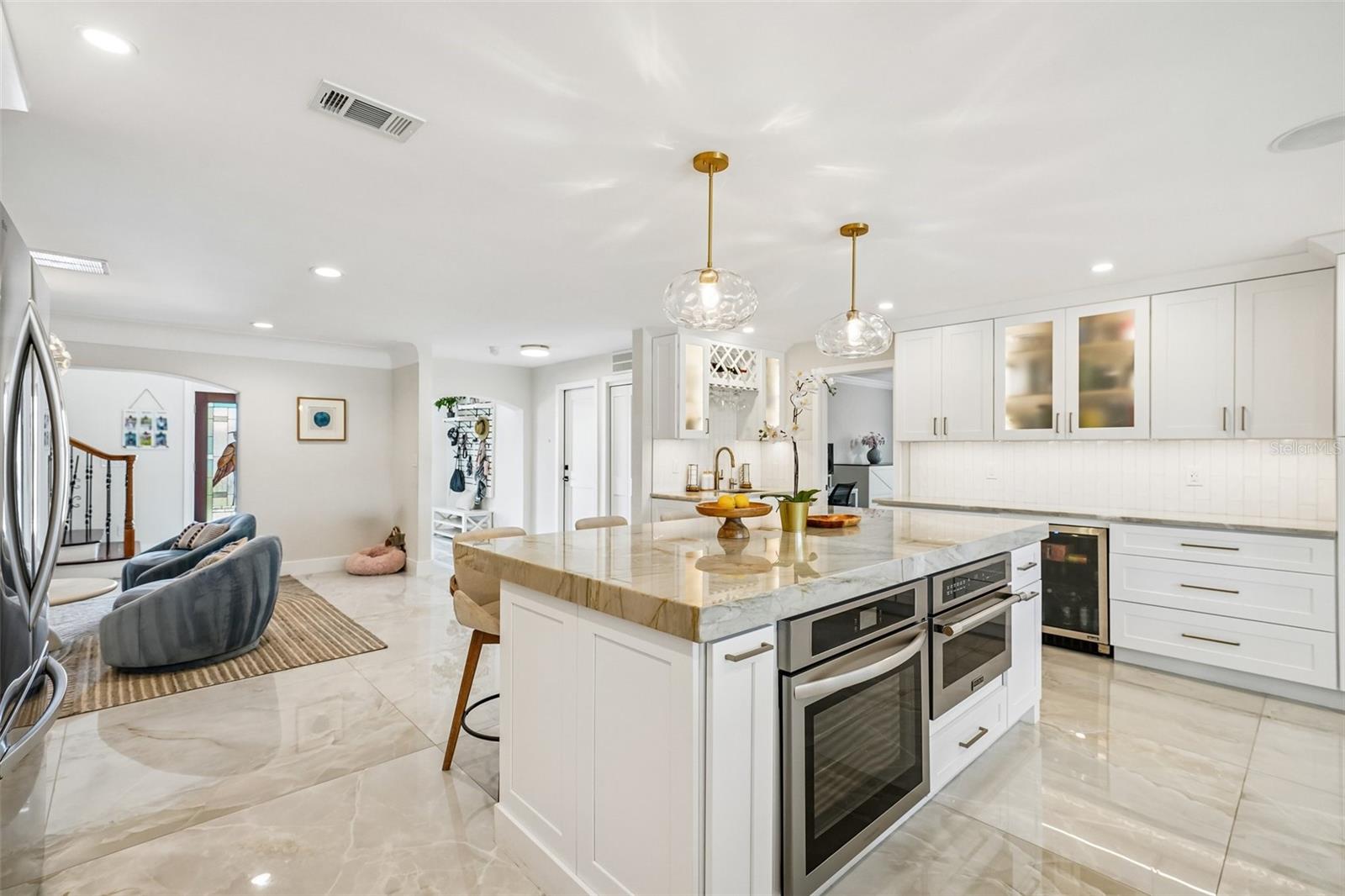 2032 MASSACHUSETTS AVE NE, ST PETERSBURG, FL — photo 19