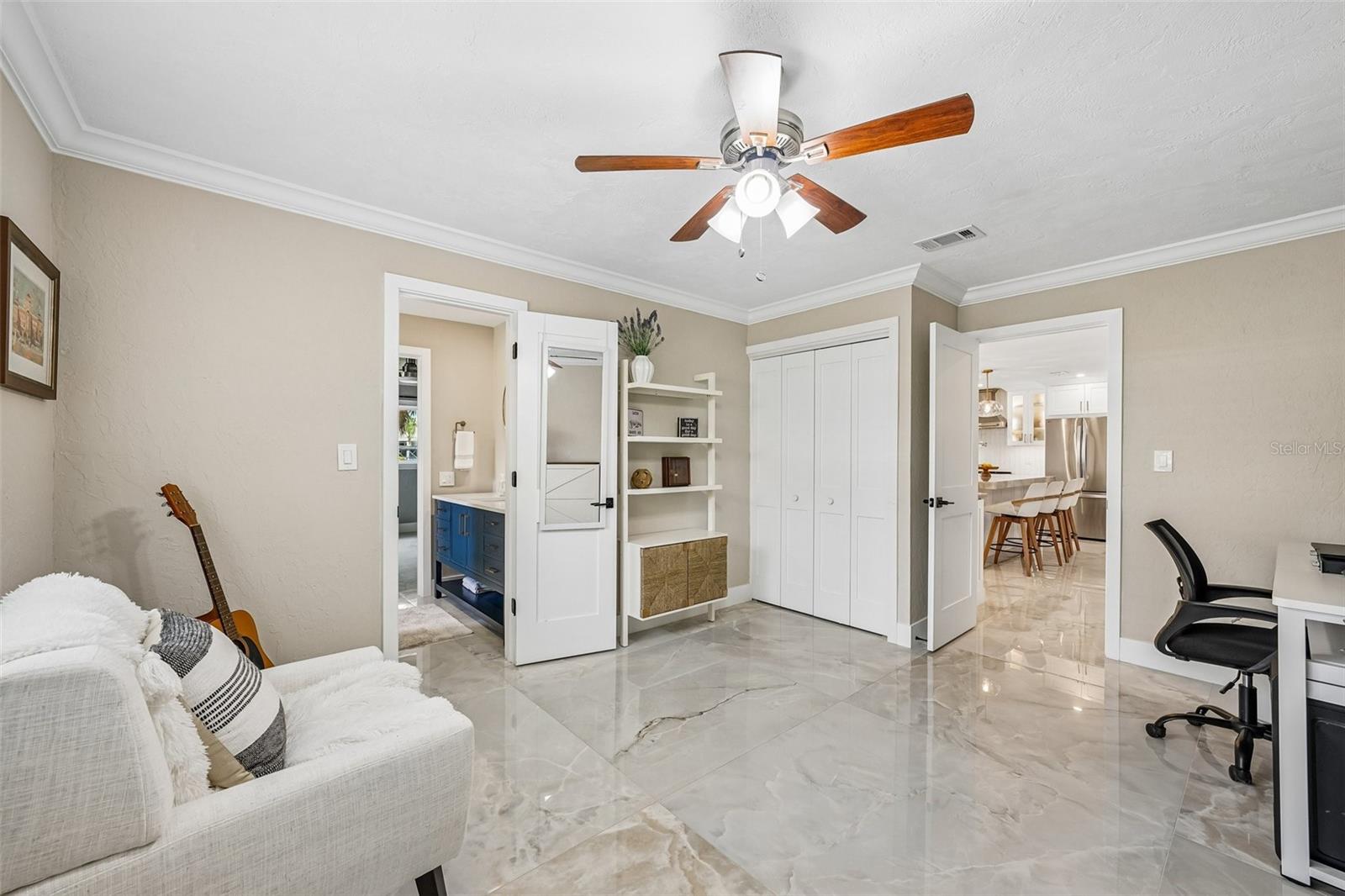 2032 MASSACHUSETTS AVE NE, ST PETERSBURG, FL — photo 45