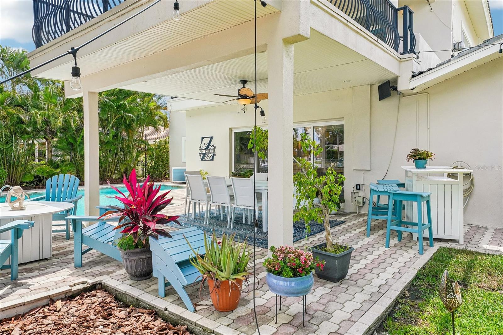 2032 MASSACHUSETTS AVE NE, ST PETERSBURG, FL — photo 53