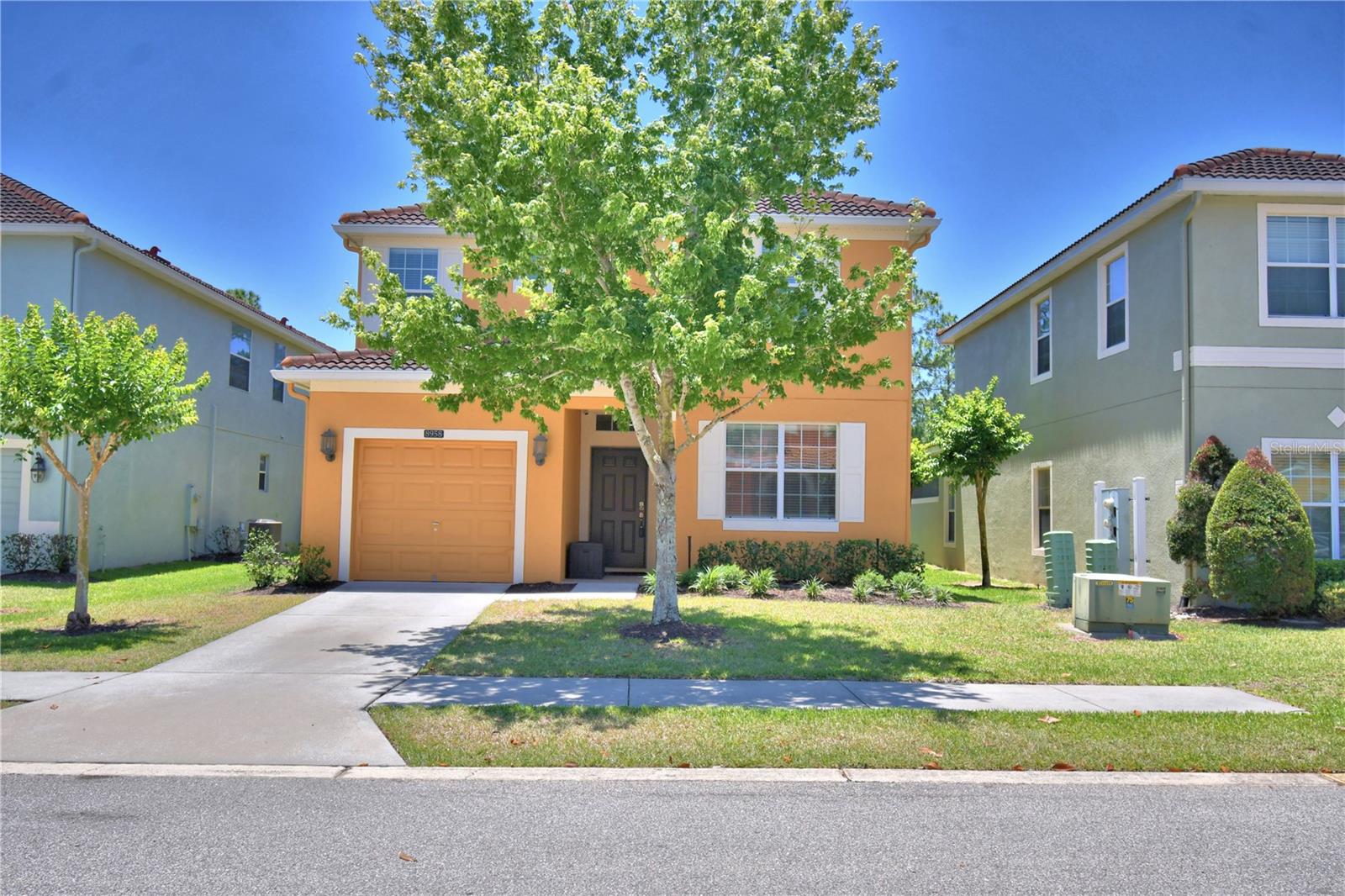 8958 SUGAR PALM RD, KISSIMMEE, FL