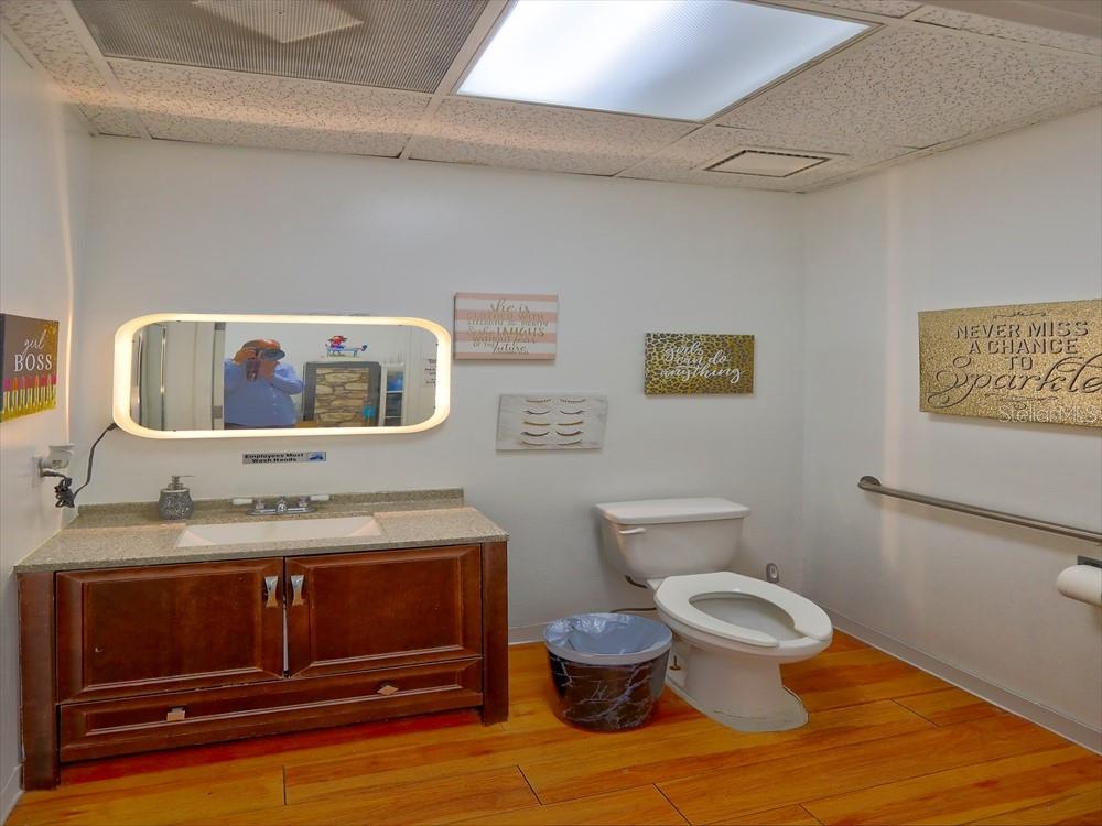 631 E OAK RIDGE RD, ORLANDO, FL — photo 15