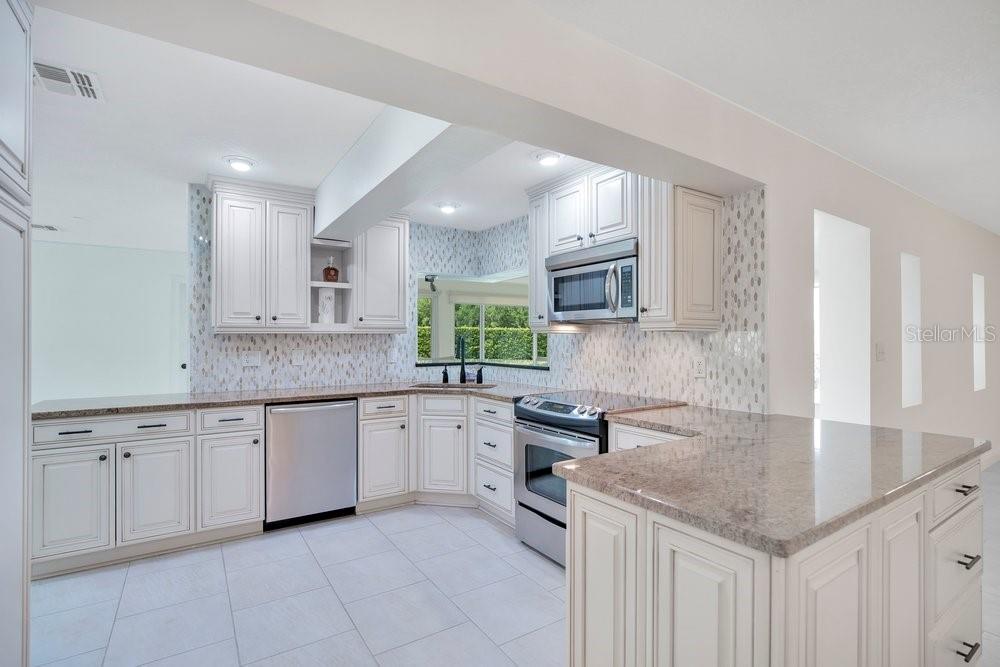 3108 TROY DR, ORLANDO, FL — photo 11