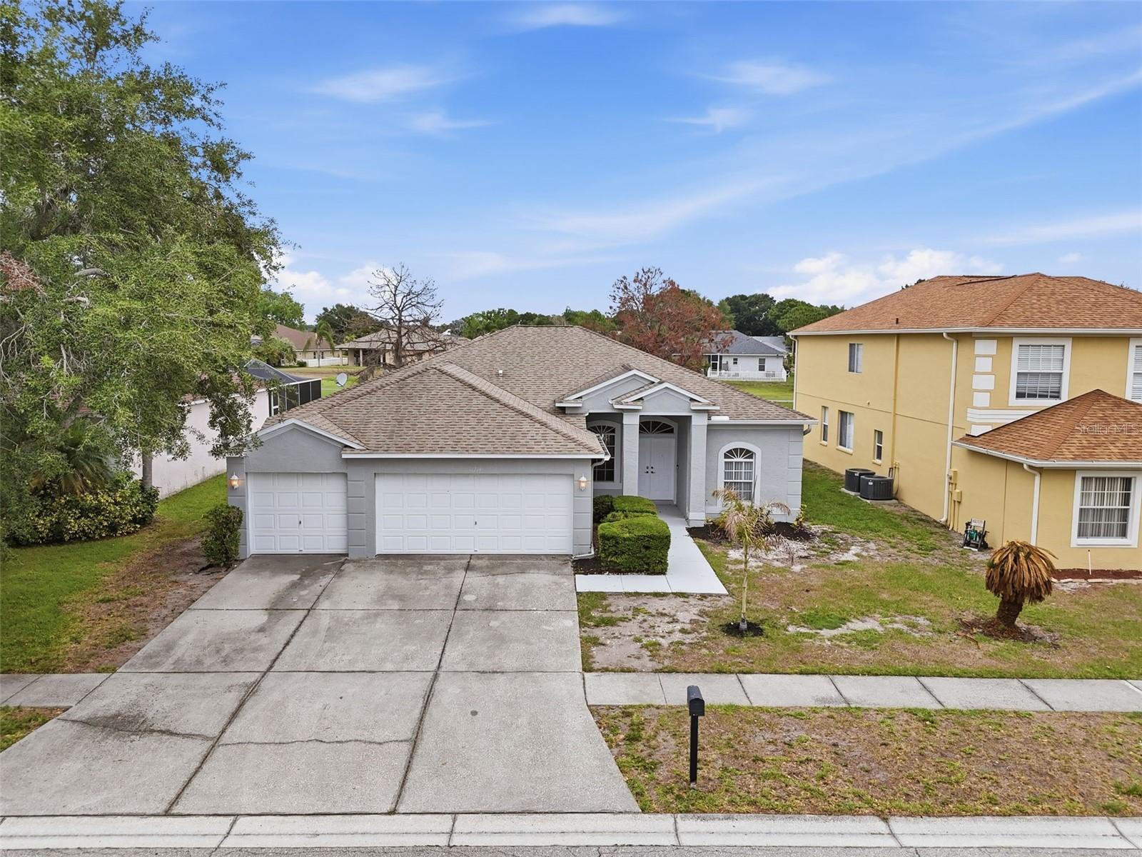 11214 SAILBROOKE DR, RIVERVIEW, FL