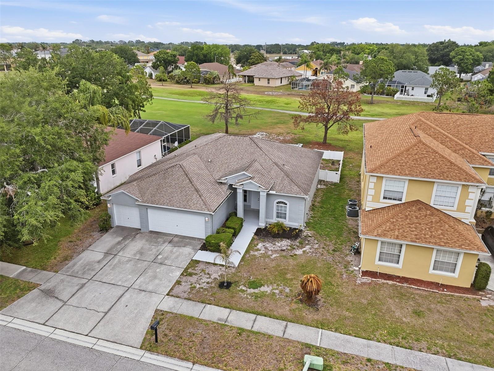 11214 SAILBROOKE DR, RIVERVIEW, FL — photo 2