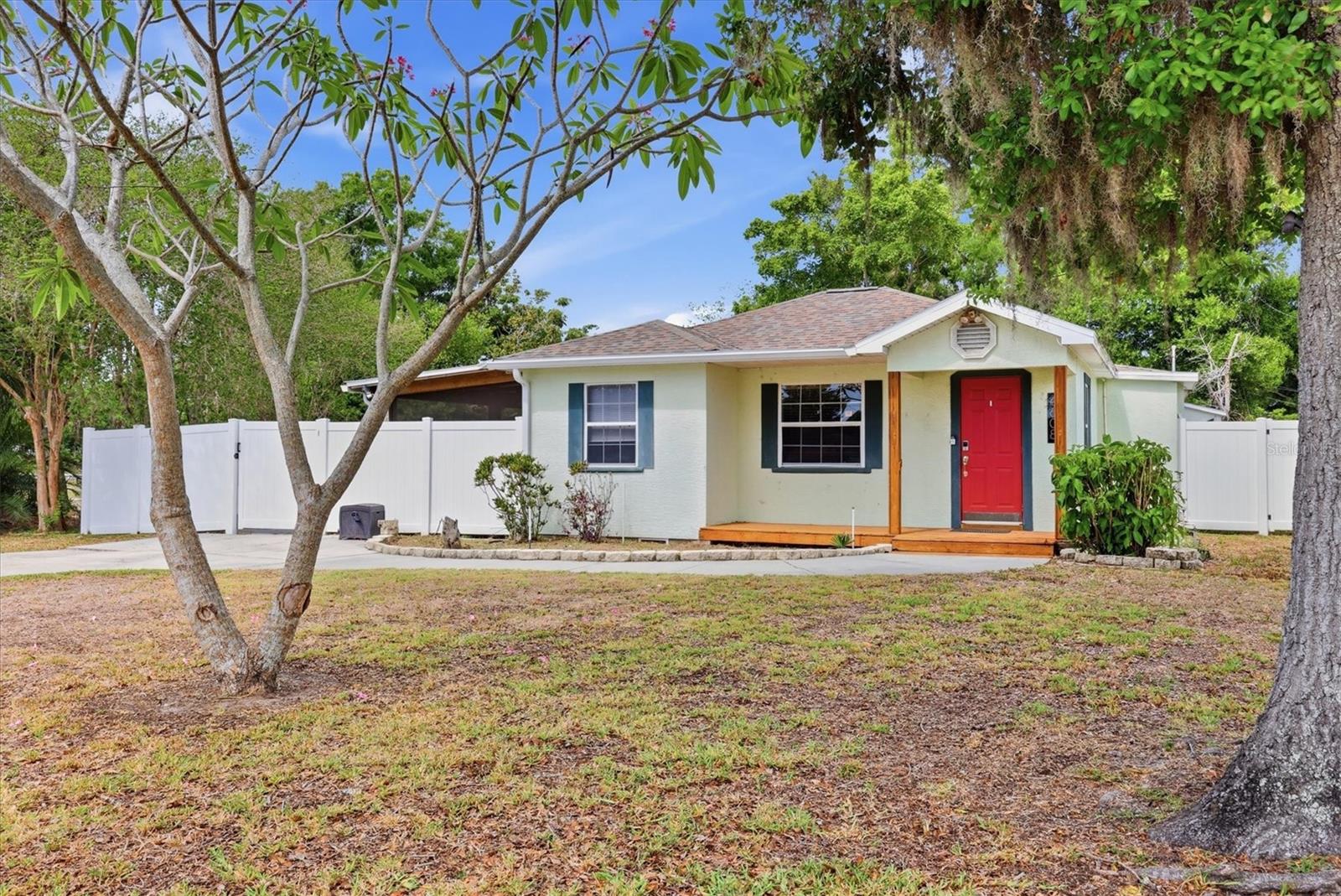4608 46TH ST N, ST PETERSBURG, FL — photo 4