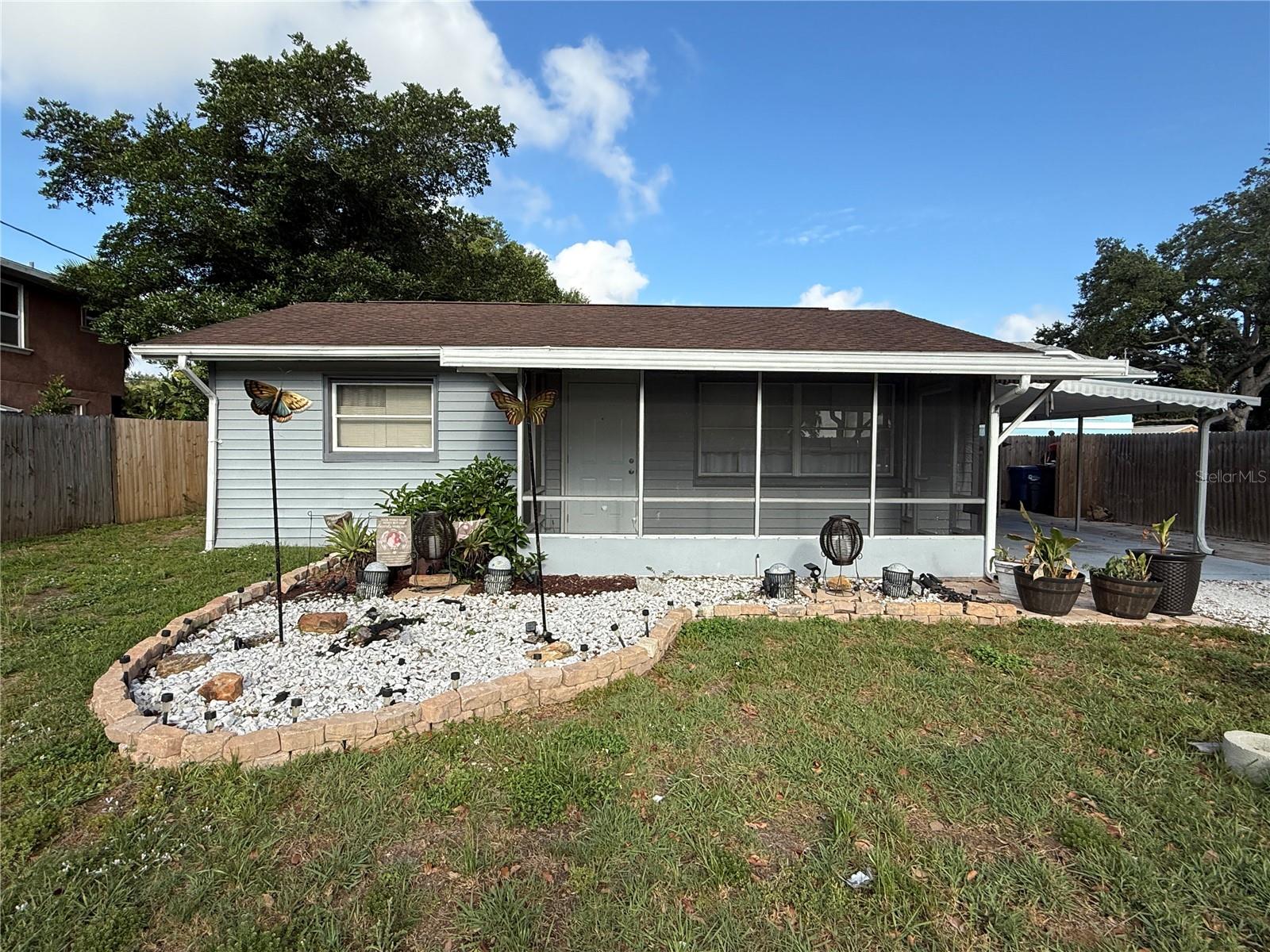 2402 9TH ST E, BRADENTON, FL — photo 2