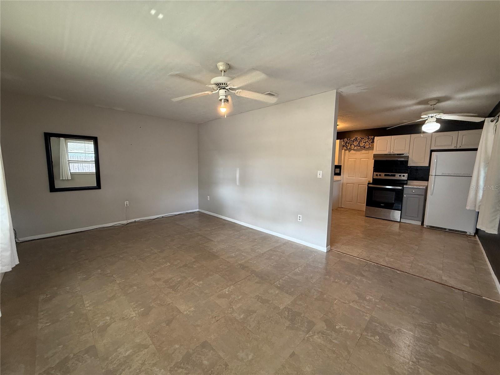 2402 9TH ST E, BRADENTON, FL — photo 6