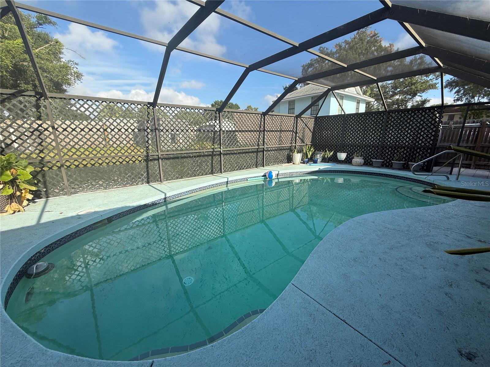 2402 9TH ST E, BRADENTON, FL — photo 19