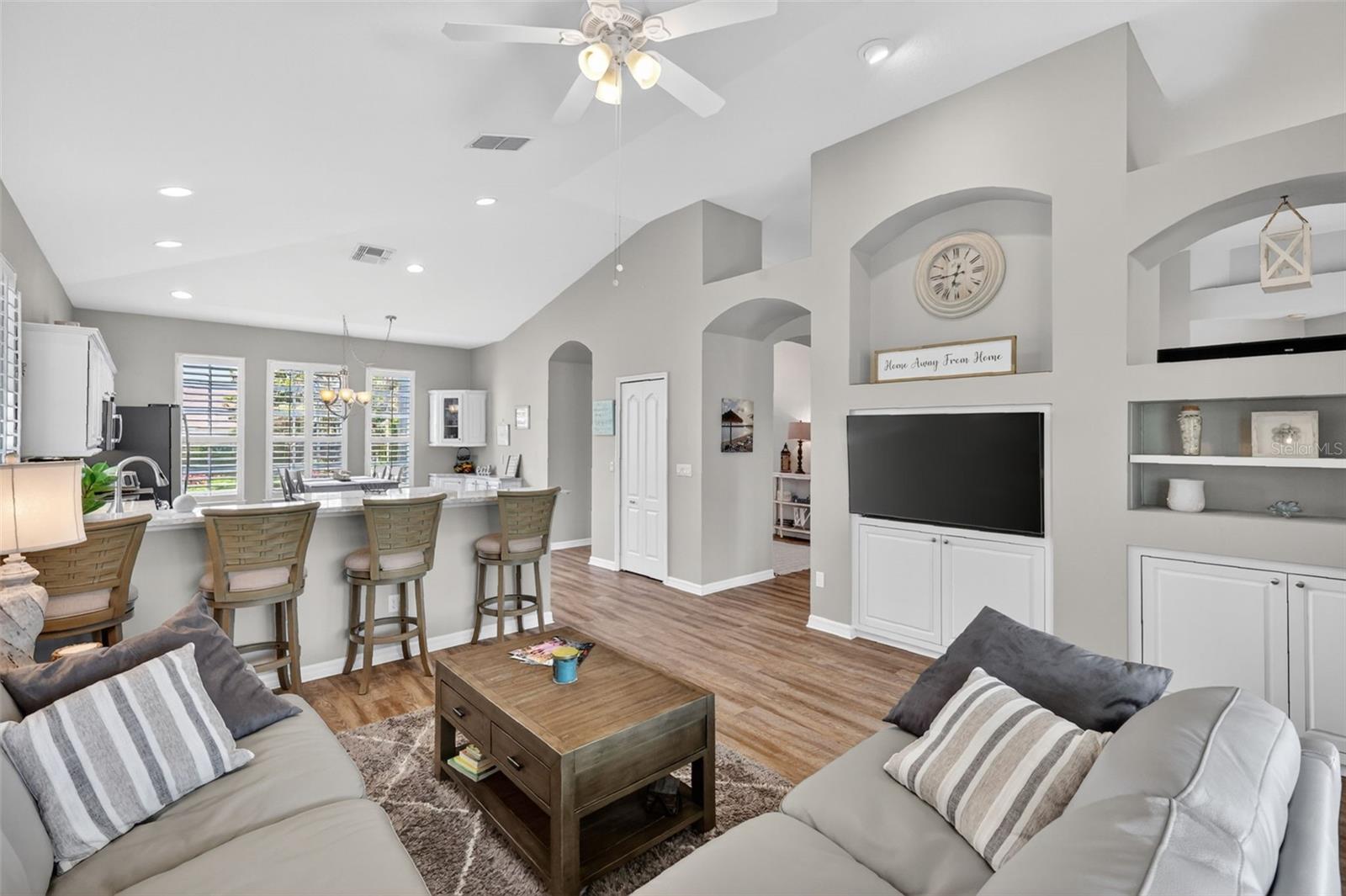 8011 PINE HOLLOW DR, MOUNT DORA, FL — photo 24