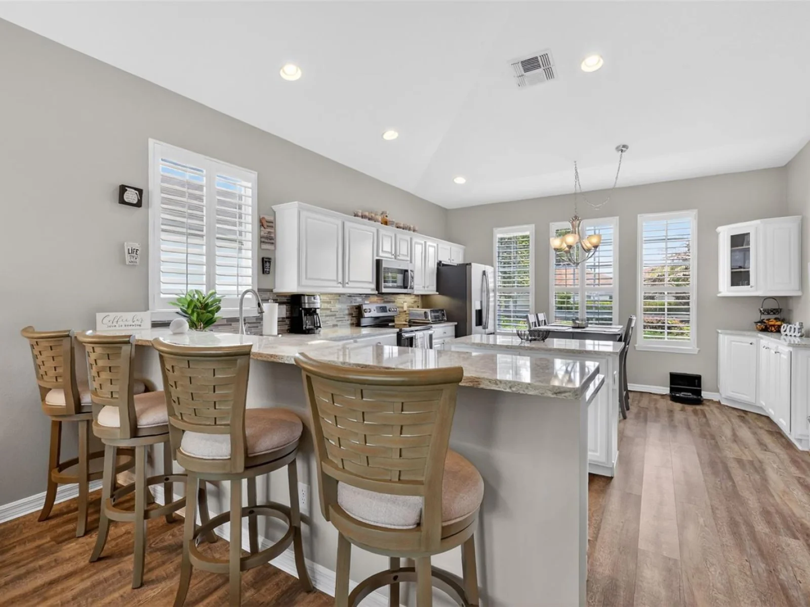 8011 PINE HOLLOW DR, MOUNT DORA, FL — photo 30