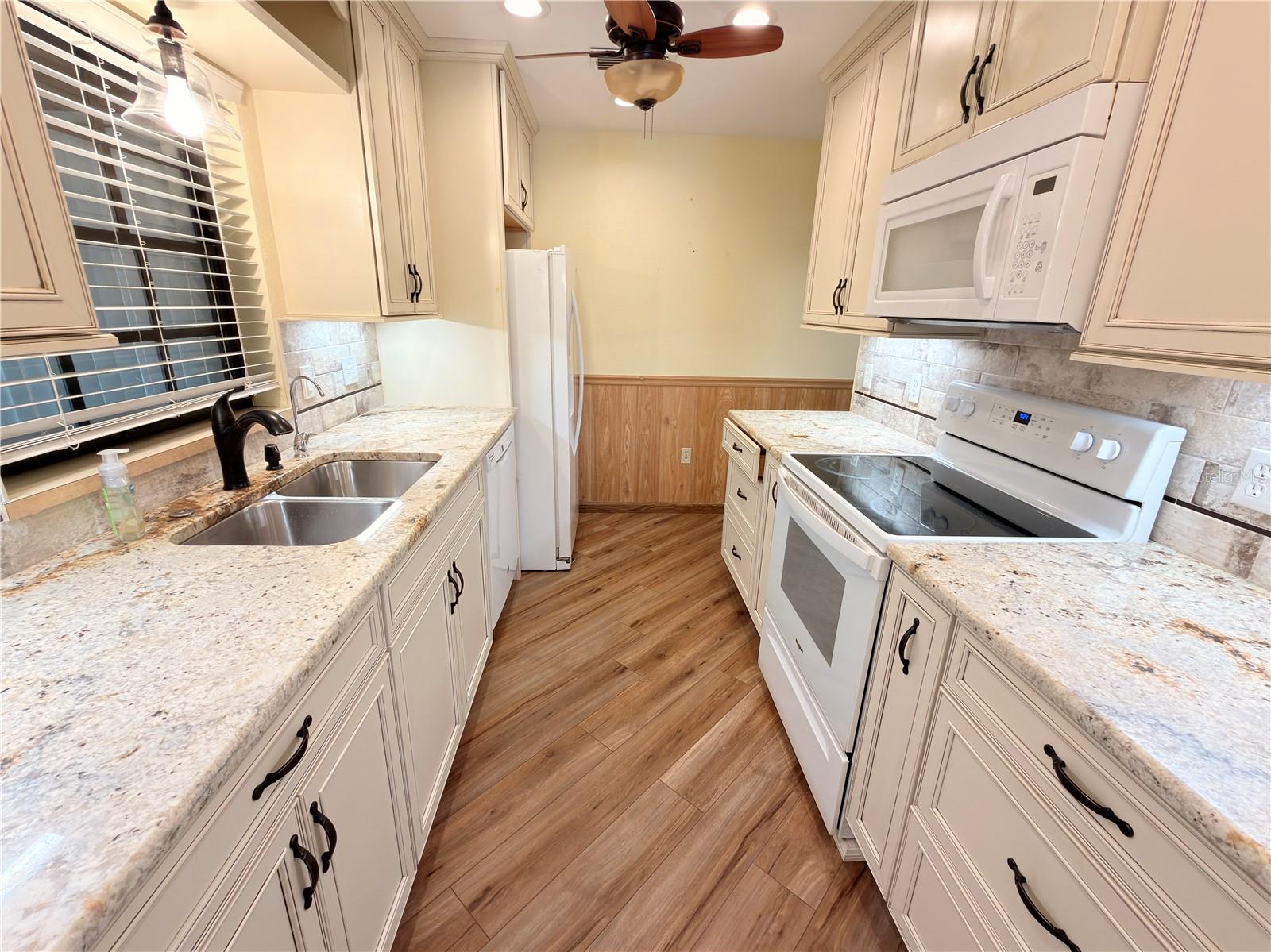 1241 SHAMROCK DR, SEBRING, FL — photo 18