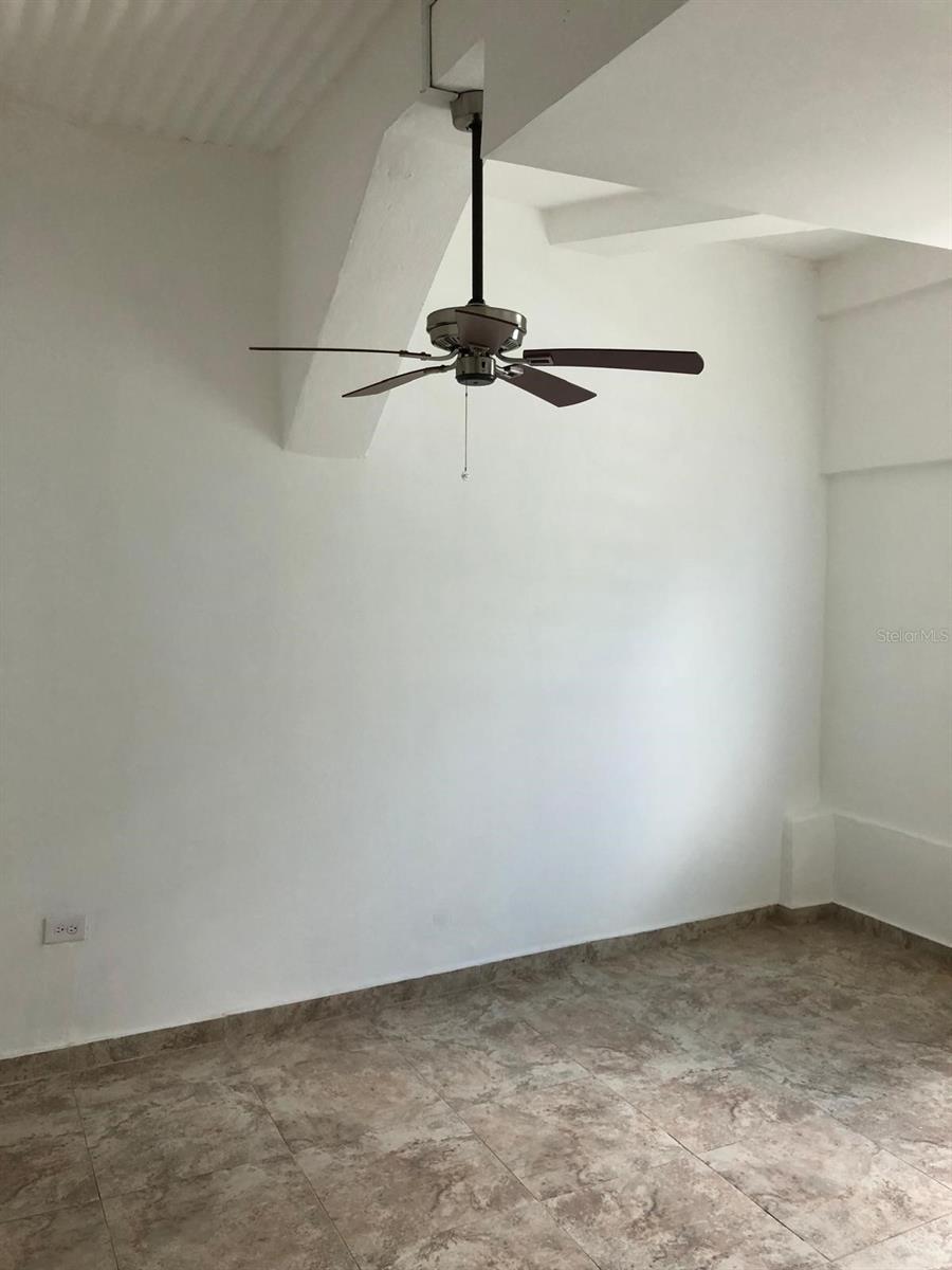 215 COLTON, SAN JUAN, PR — photo 6
