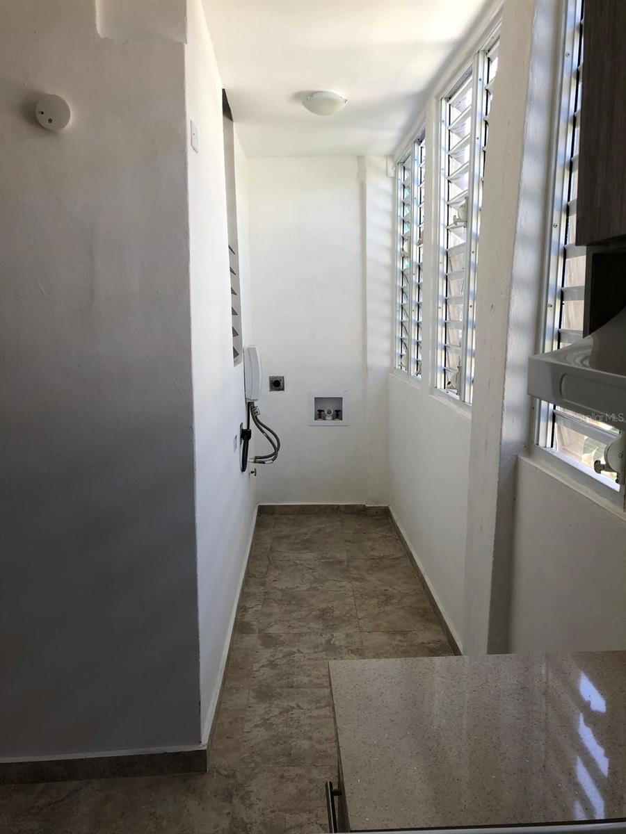 215 COLTON, SAN JUAN, PR — photo 19