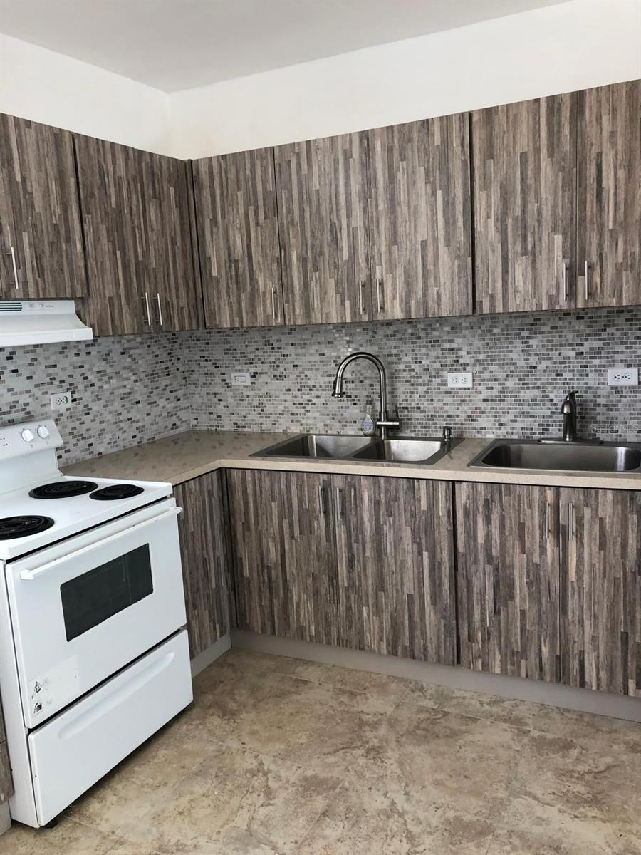 215 COLTON, SAN JUAN, PR — photo 21
